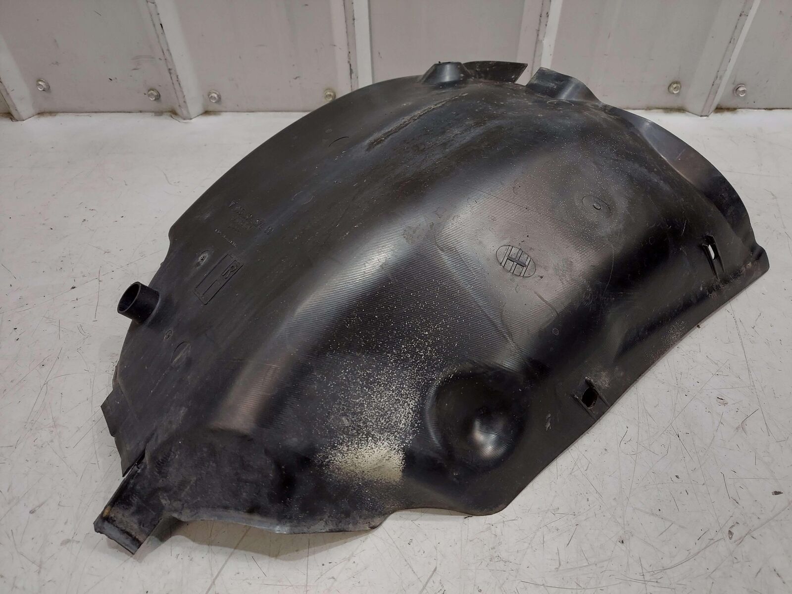 99-01 PORSCHE 911 996 CARRERA REAR RIGHT WHEEL FENDER LINER 99650457400