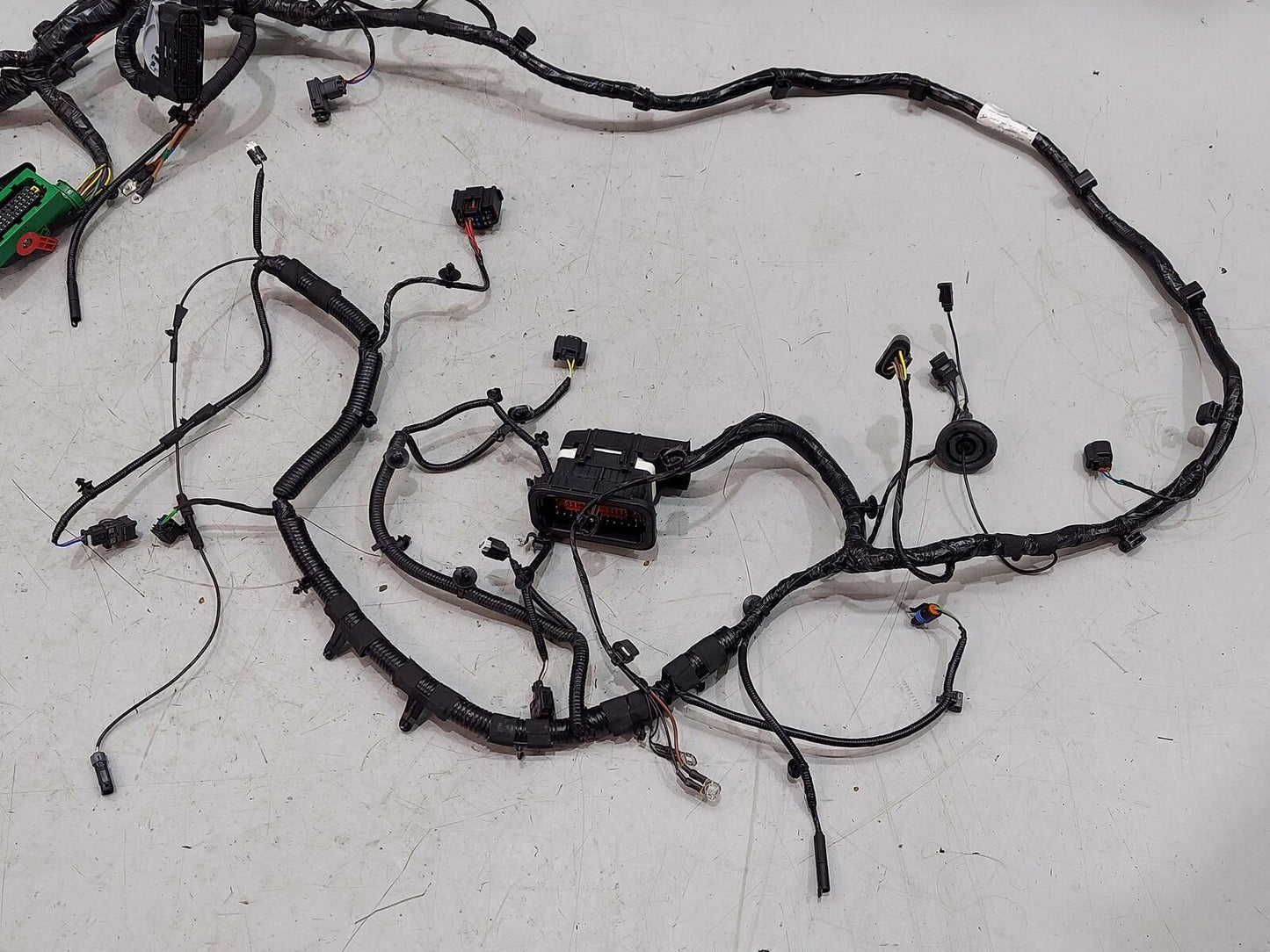 2024 ASTON MARTIN DB12 VOLANTE FRONT BODY WIRE HARNESS END HEADLIGHT HARNESS