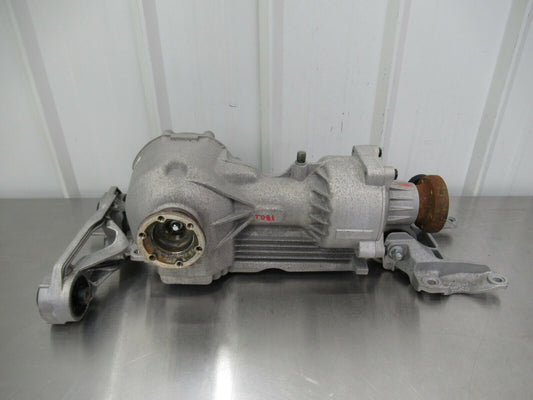 T081 2009 09 AUDI R8 FRONT DIFFERENTIAL CARRIER 21K MILES 0AZ409505A