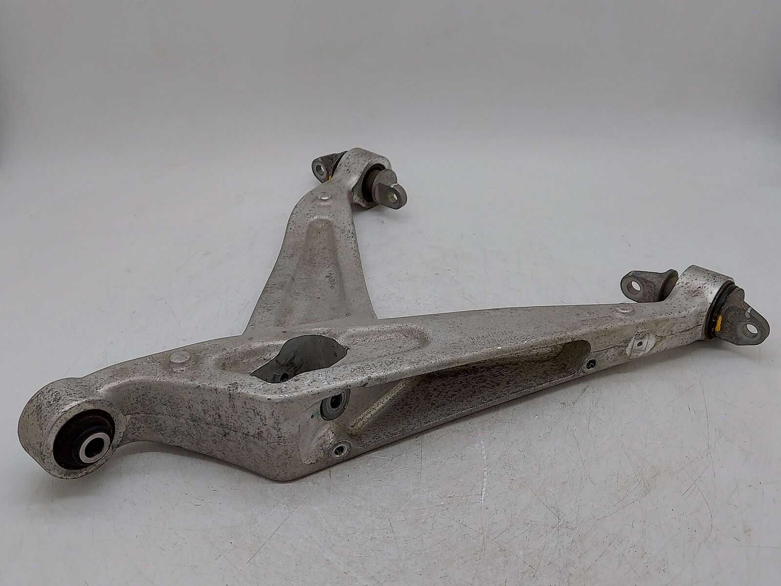 2017 MCLAREN 570S REAR LEFT LOWER CONTROL ARM 11B1794CP 11B1796CP