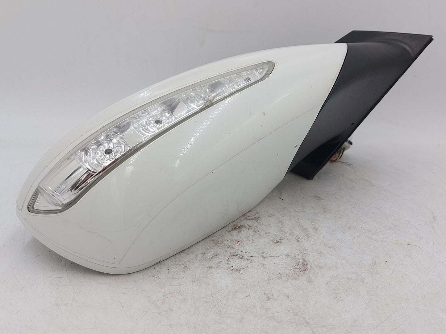 11-15 Hyundai Sonata RH Right Door Mirror White Blind Spot *Cracked 3m Pitted*