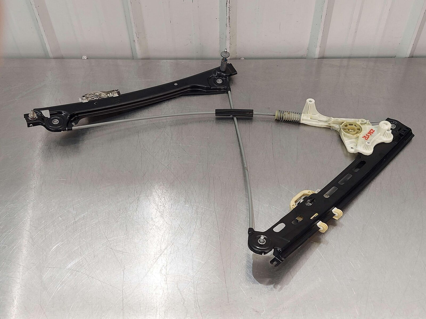 14-19 PORSCHE CAYMAN GT4 981 RIGHT DOOR WINDOW REGULATOR 99154207602