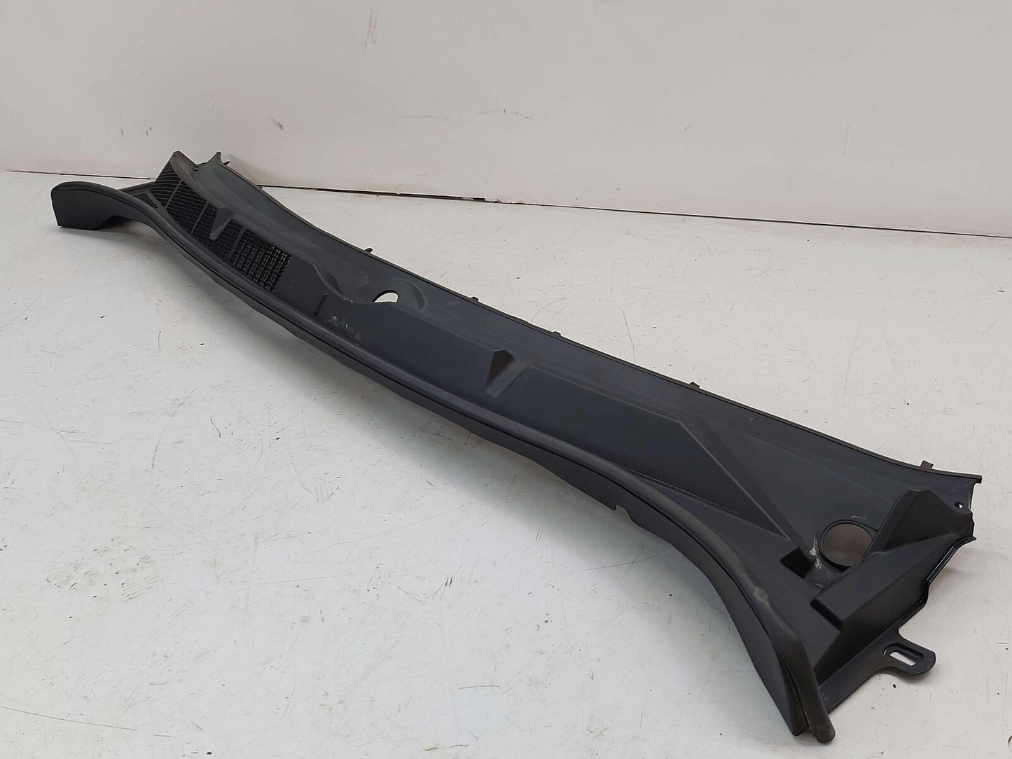 2019 TOYOTA TUNDRA Cowl Vent Panel 55708-0c051