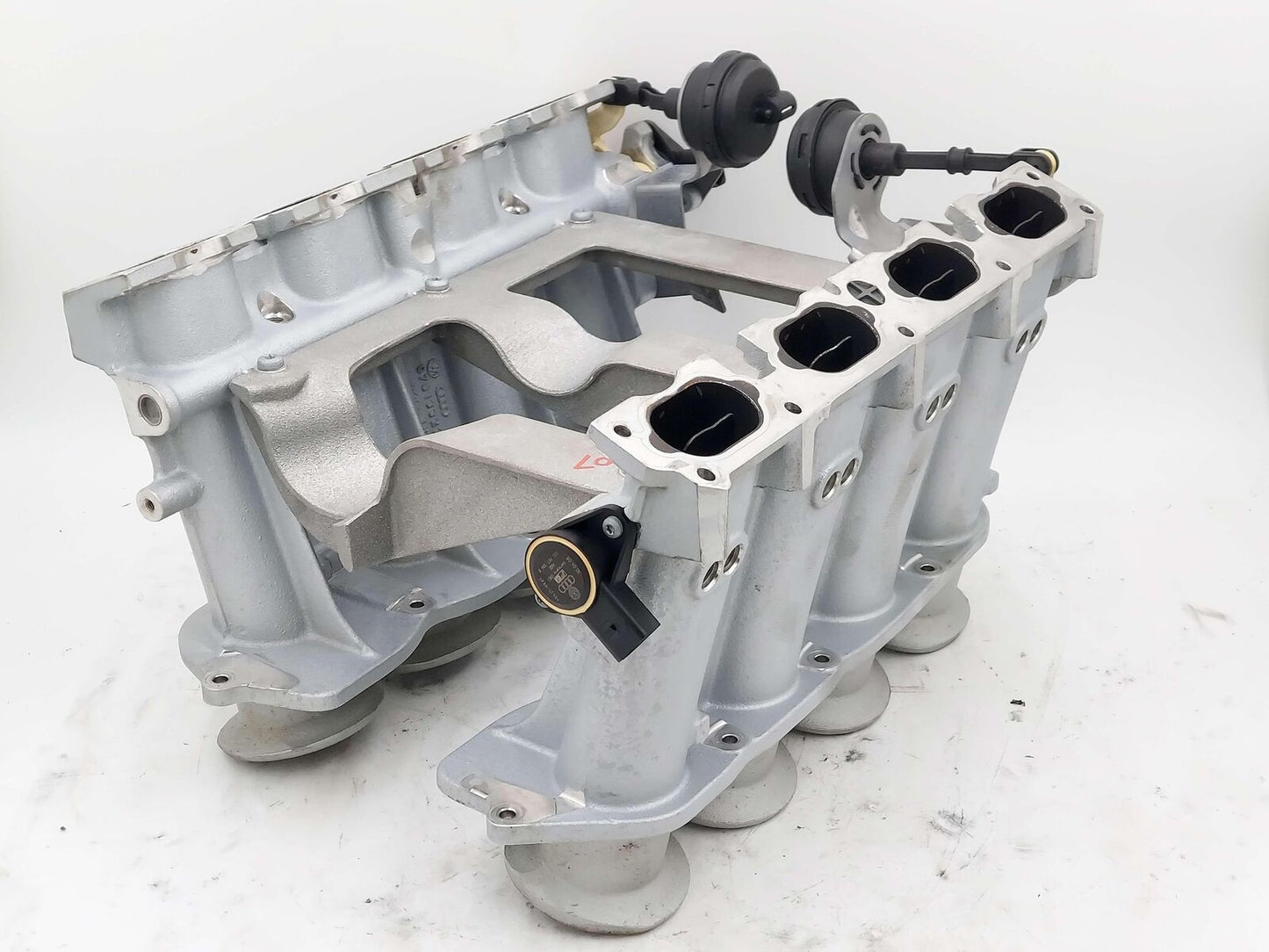 08-10 AUDI R8 INTAKE MANIFOLD LOWER VARIABLE 4.2L 079133223 079133223C 079133435