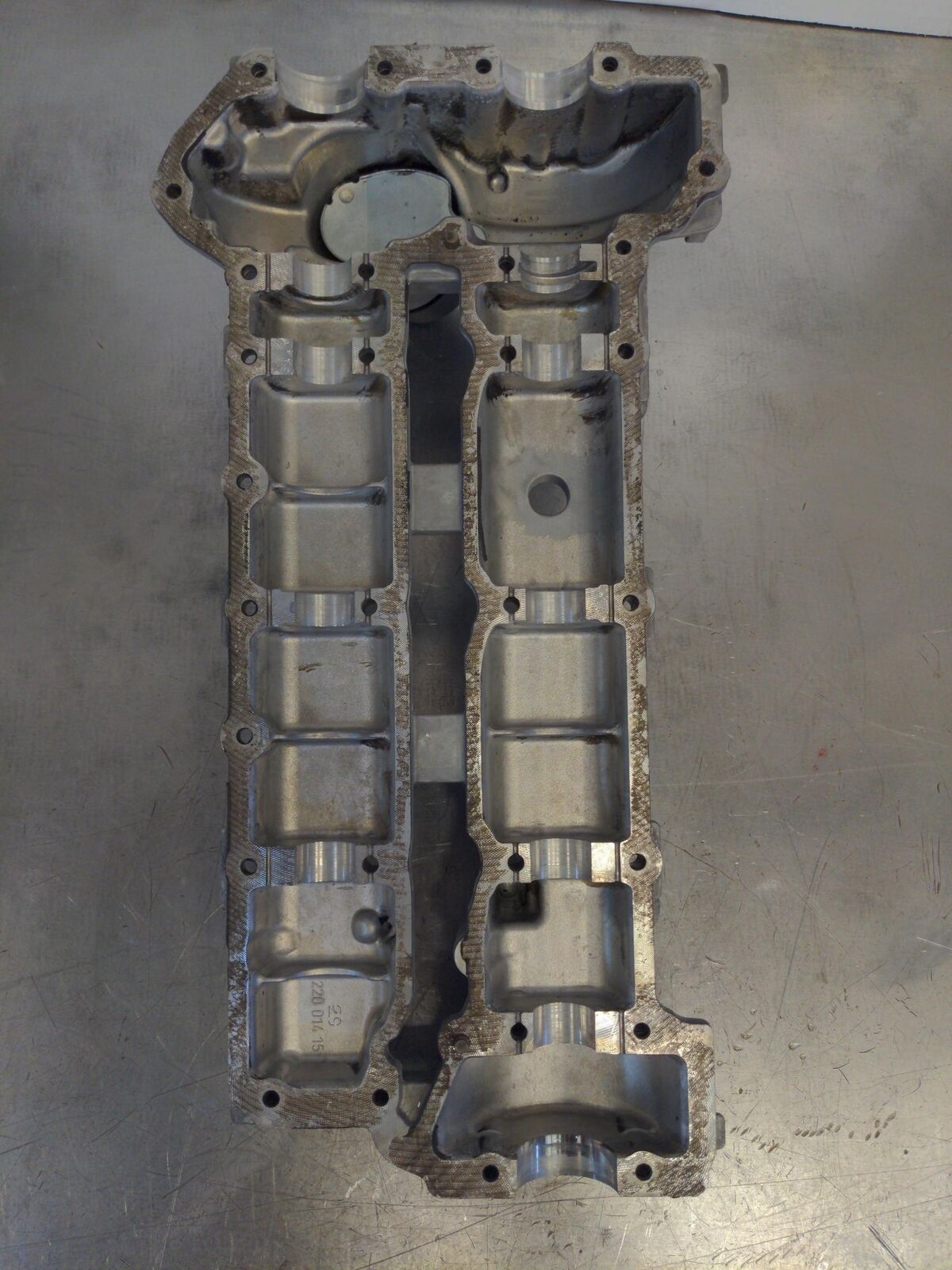 2014 MERCEDES ML Valve Cover Ml350 Diesel Right Valve Cover A6420101630