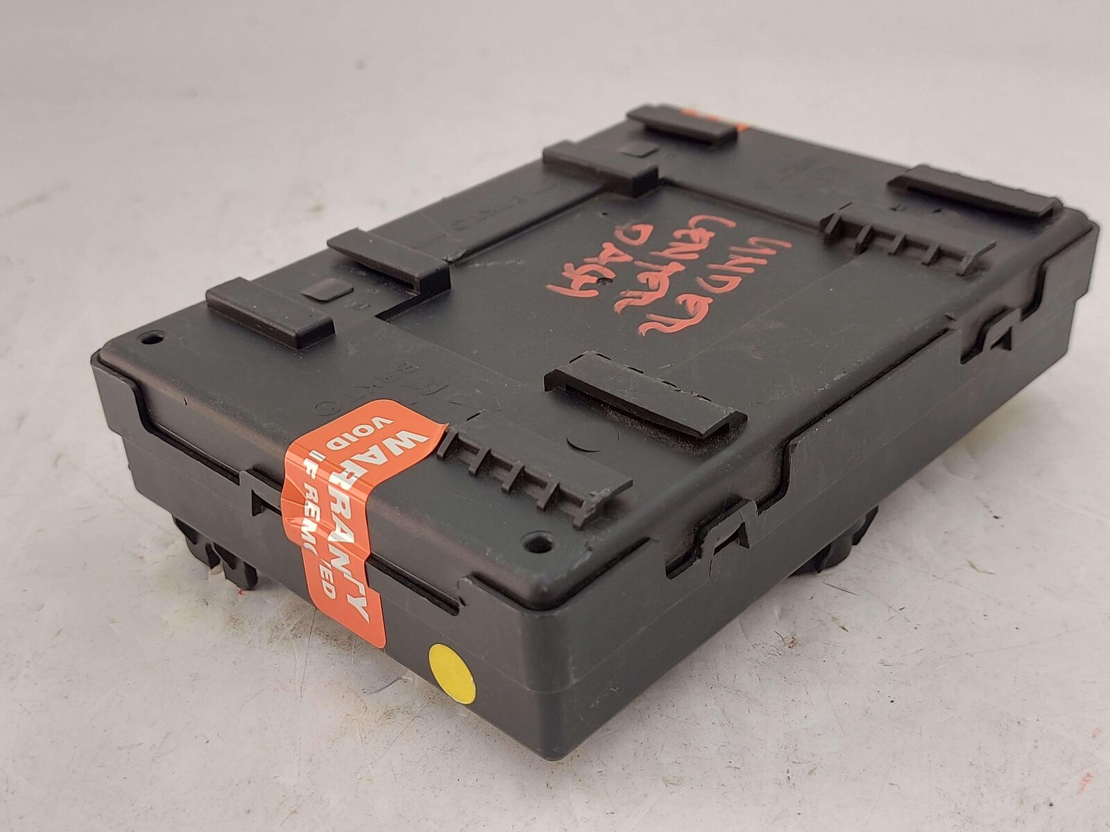 L043 HYUNDAI SANTA FE 2013 954004z120 Brake Control Module