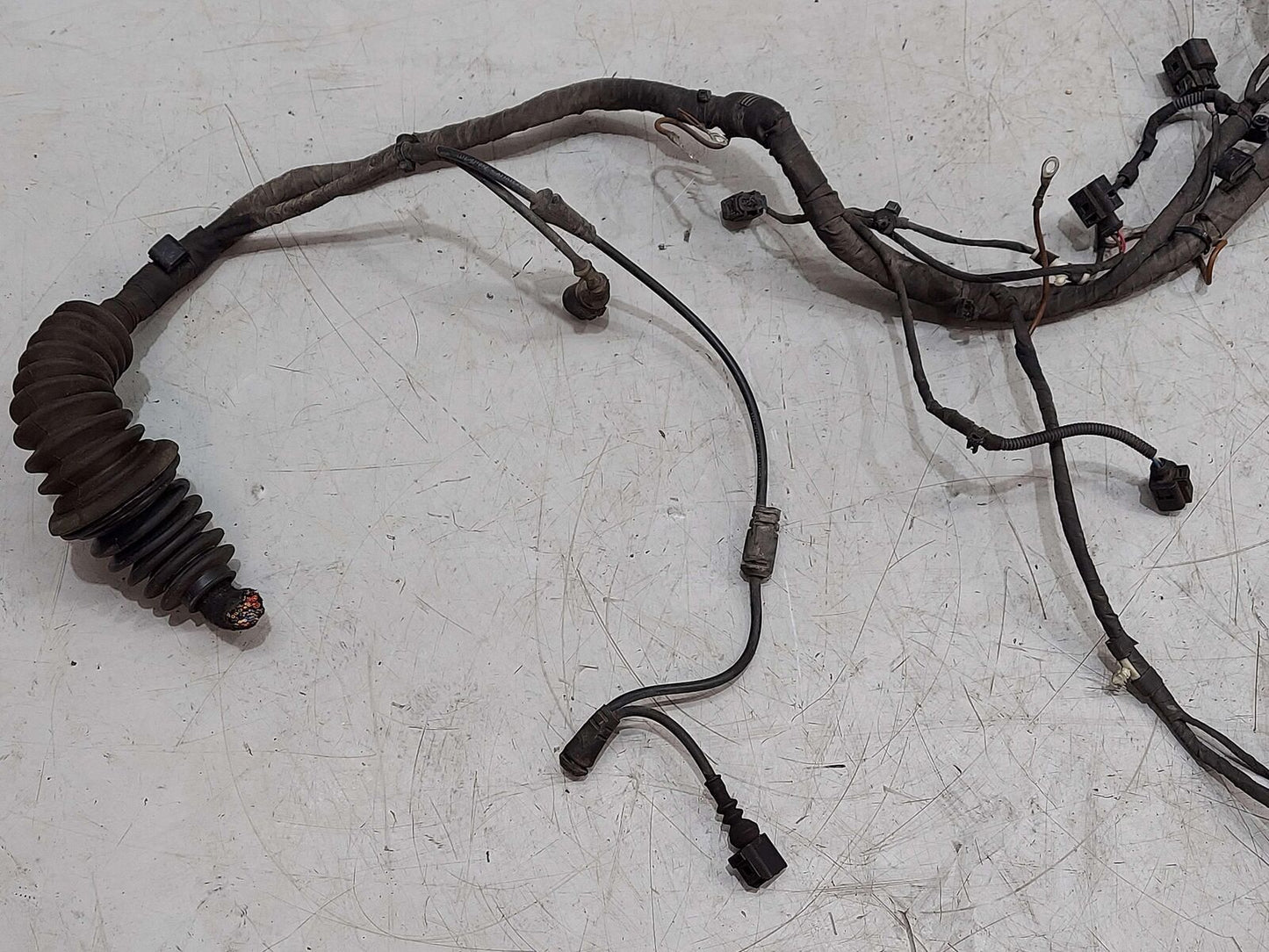 2012 AUDI R8 FRONT SECTION OF BODY WIRE WIRING HARNESS *CUT AT FIREWALL*