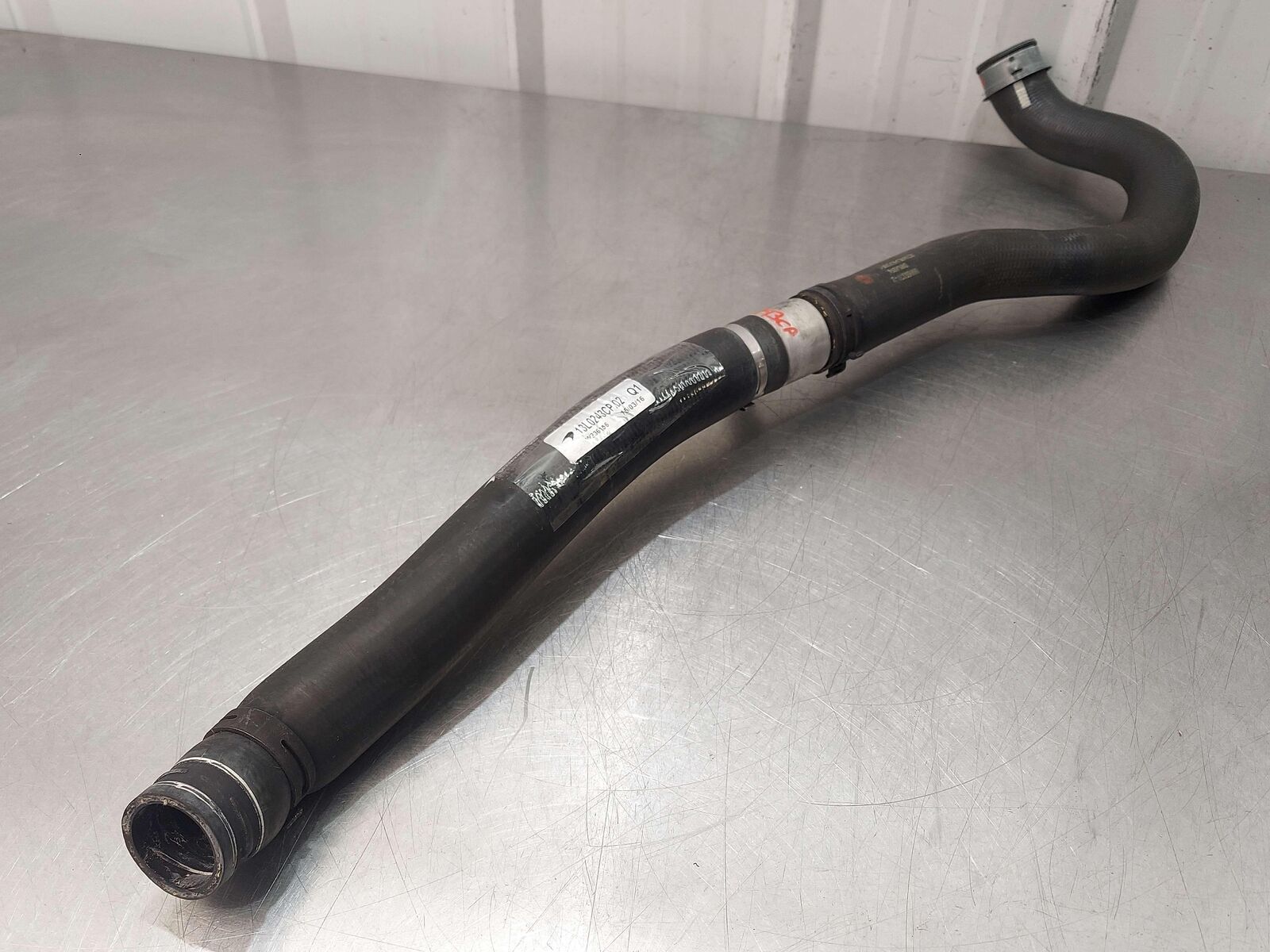 2016 MCLAREN 540C LEFT UPPER RADIATOR WATER COOLANT HOSE PIPE TUBE 13L0243CP