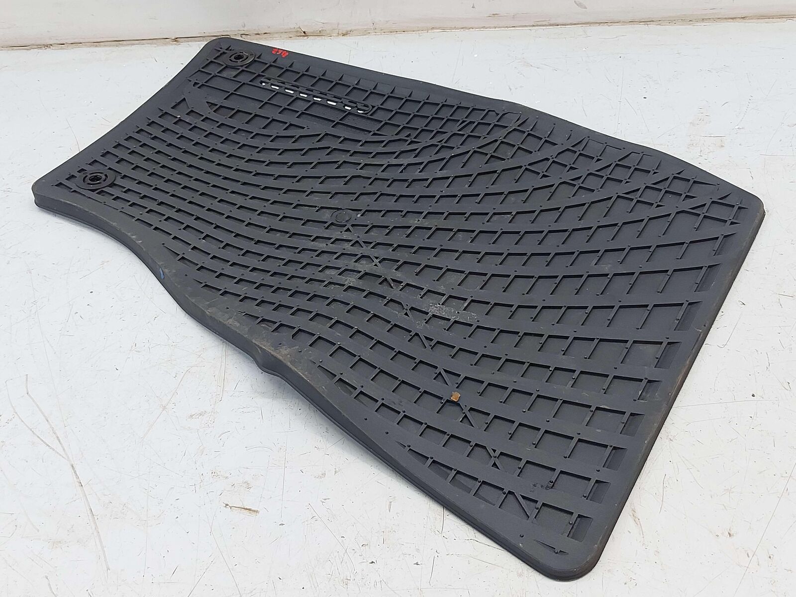 2018 PORSCHE CAYENNE 958 S E-HYBRID SET PORSCHE RUBBER FLOOR MAT 95804480152