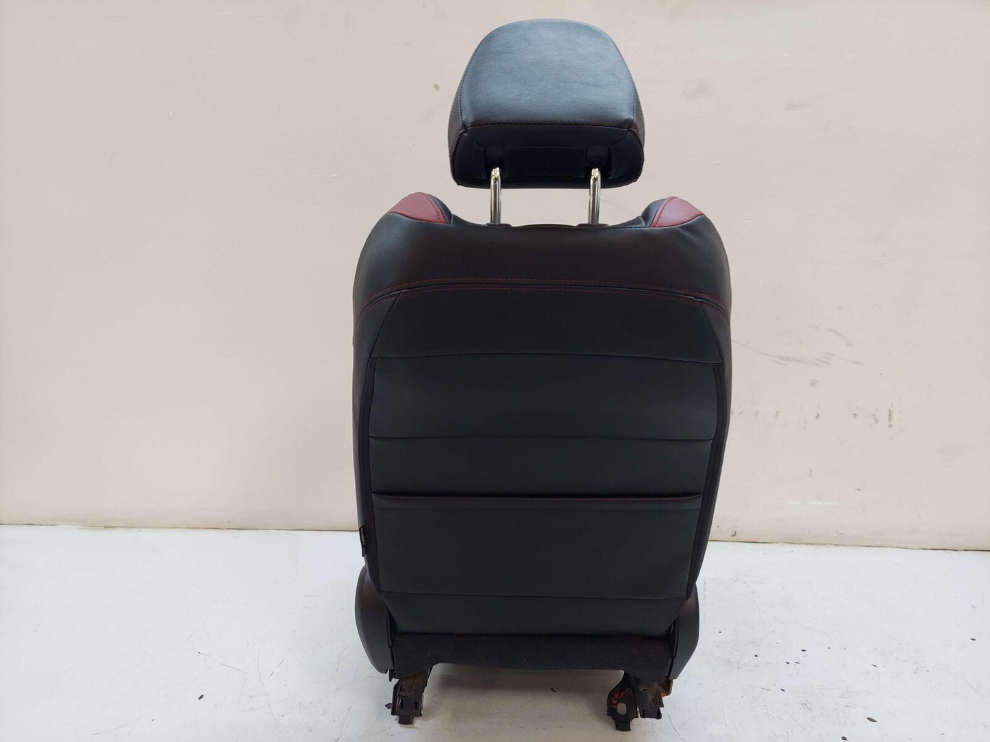 15-21 Subaru WRX Sti Black & Red Leather Seat Set *Notes*