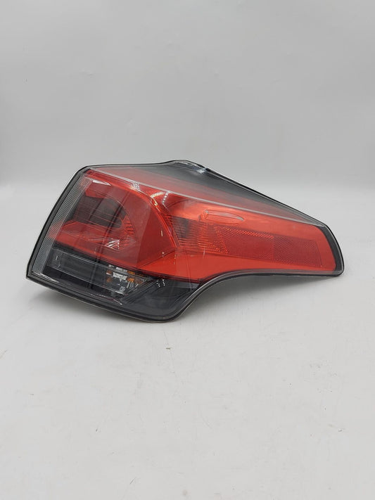 16 17 18 TOYOTA RAV-4 Right Tail Light Rh *notes* 81550-0r06100 w/o LED