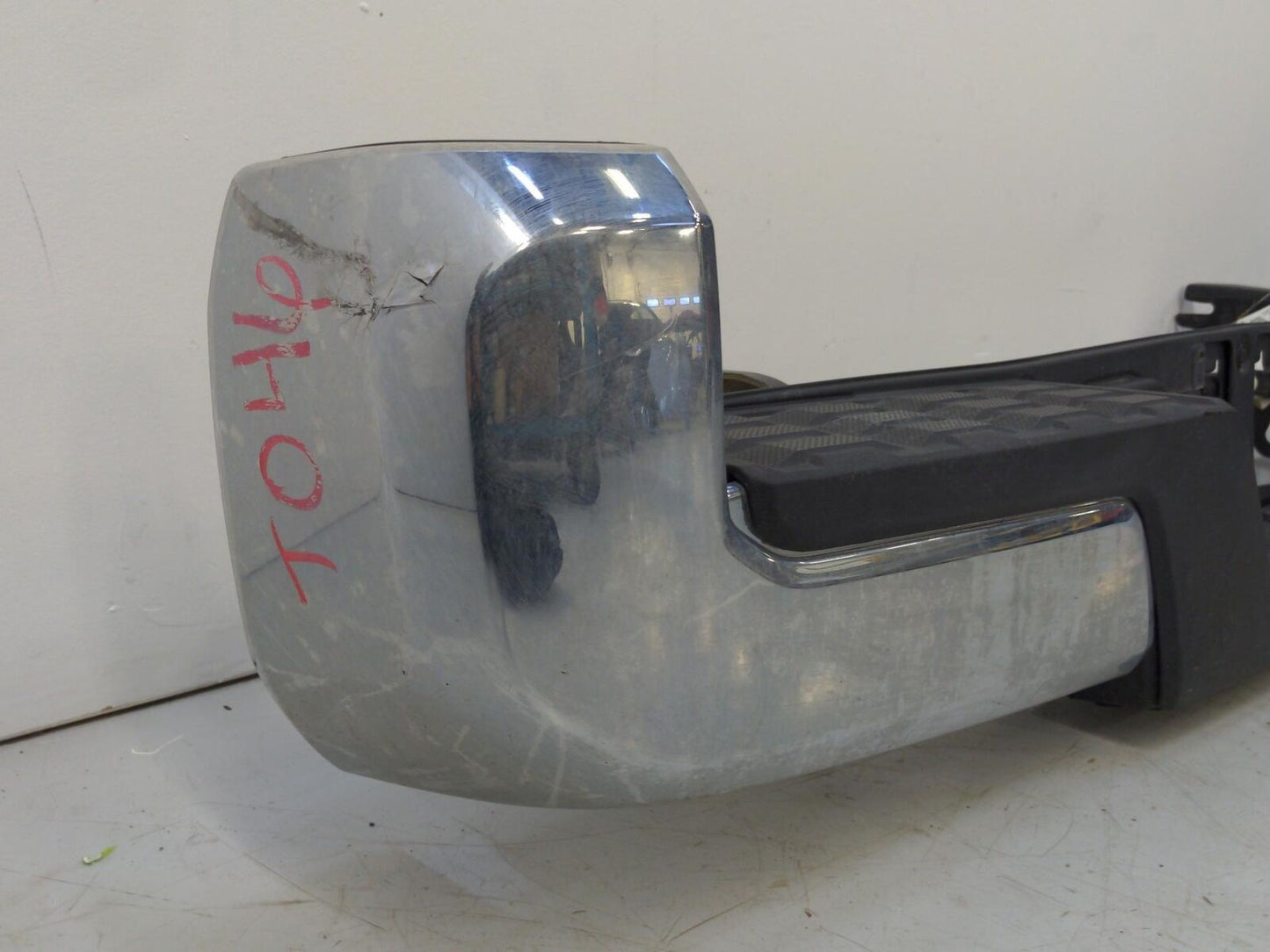 16-22 TOYOTA TACOMA Rear Bumper *notes* 82159-04020 103KM'S