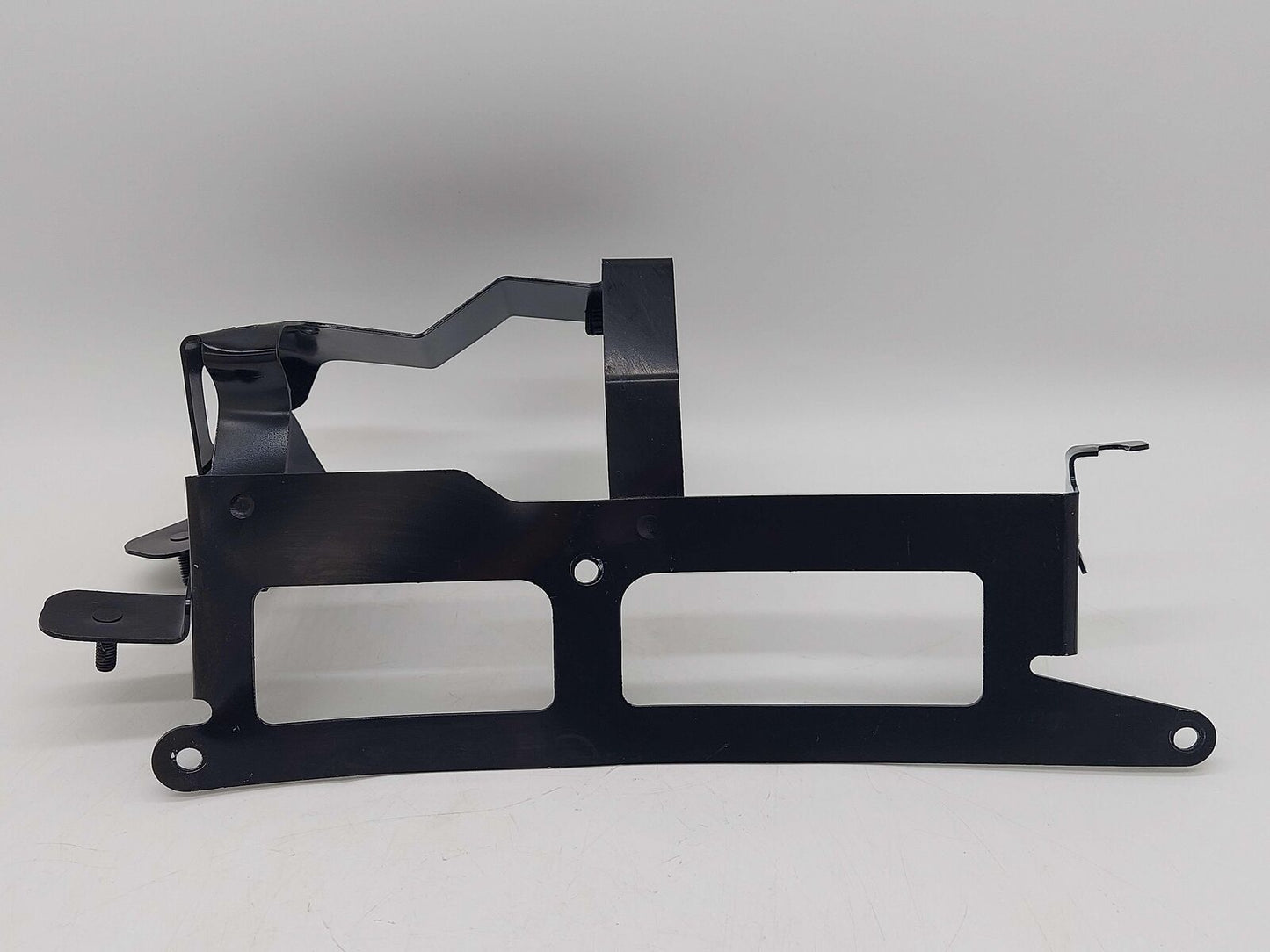 2023 McLaren Artura Interior Harness Bracket 16MA721CP