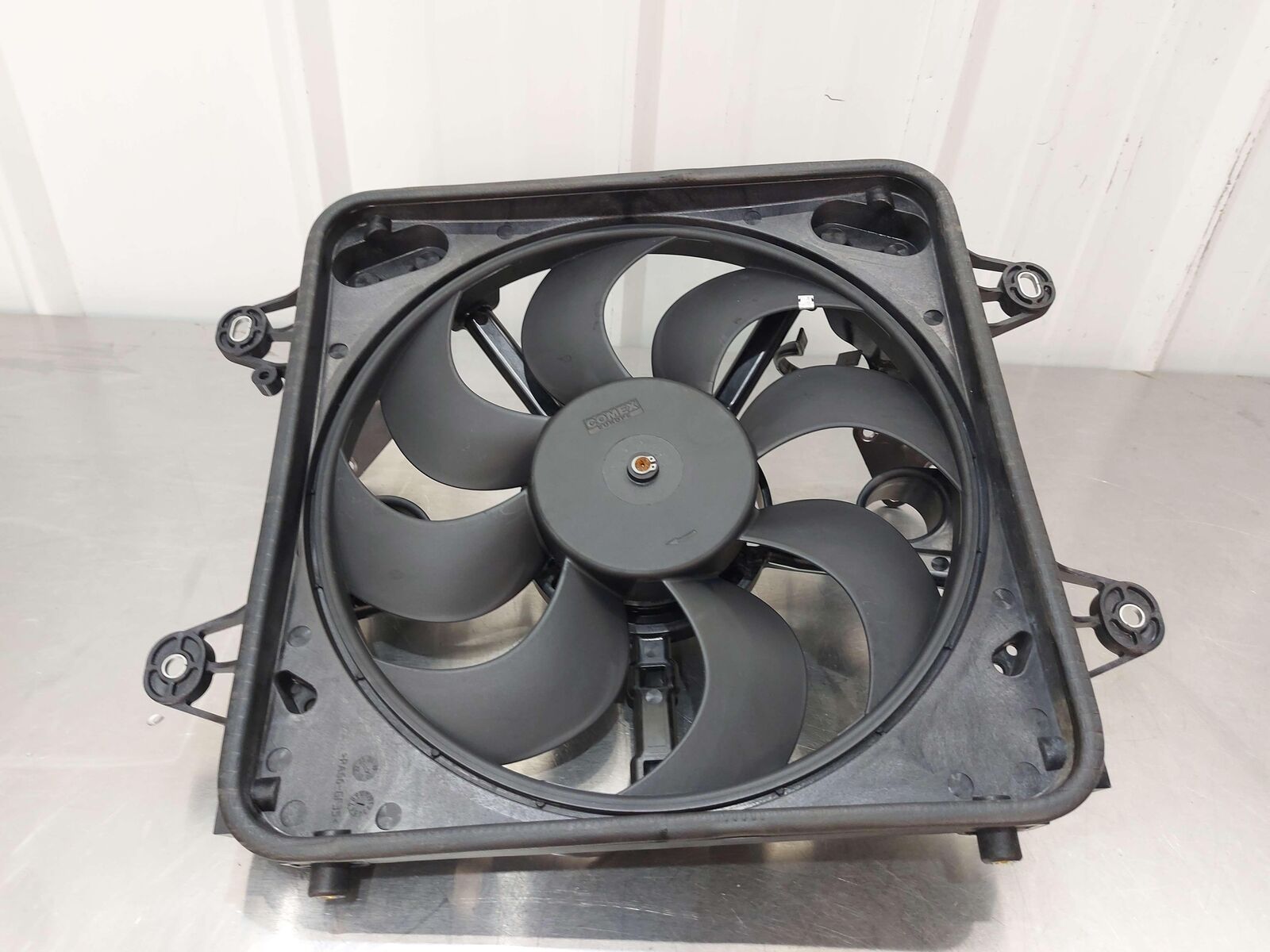 2023 Mclaren Artura Right Electric Cooling Fan Motor 16L0048CP 16L0124CP 3K KMS