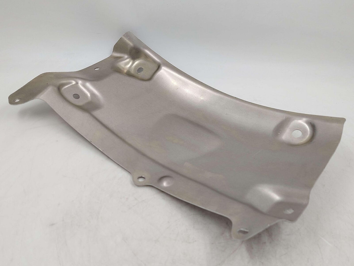 2024 ASTON MARTIN DB12 VOLANTE REAR LEFT WHEEL ARCH SUPPORT BRACKET MOUNT