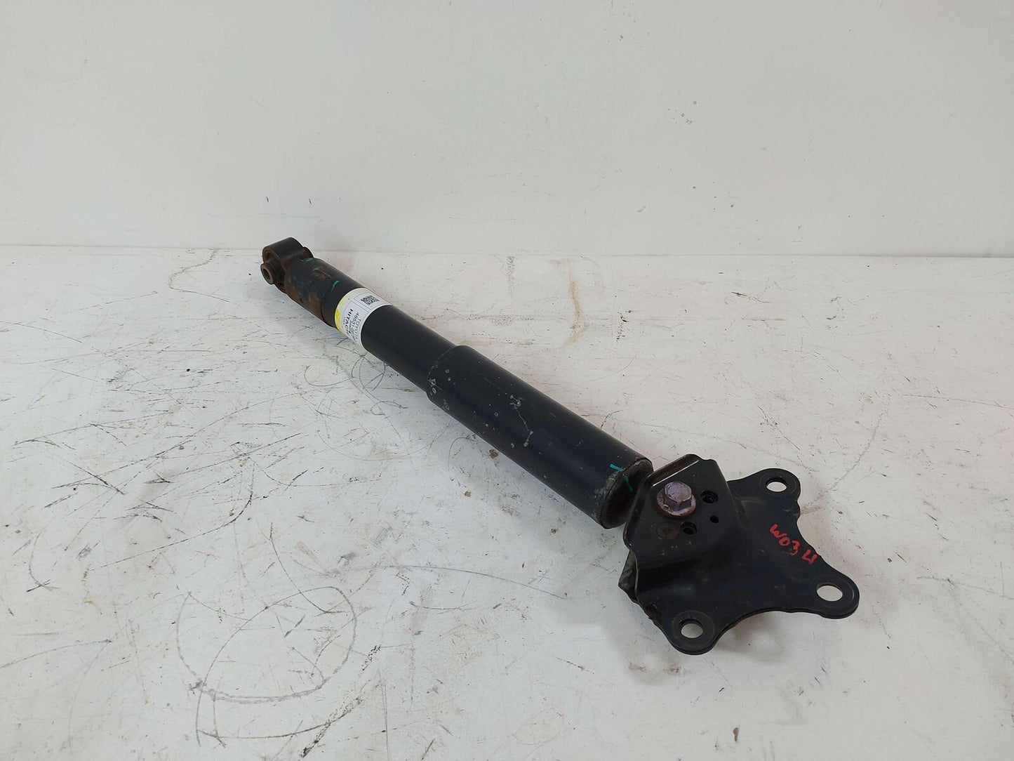 2020 Toyota Highlander Rear RH Right Shock Absorbers *Rust* 48531-0E360 70K KMS