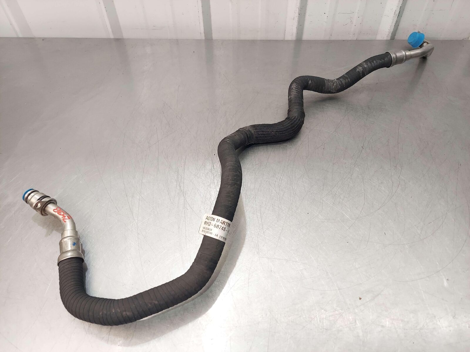 2024 ASTON MARTIN DB12 VOLANTE ENGINE OIL COOLER LINE HOSE PIPE RY63-6B748-AA