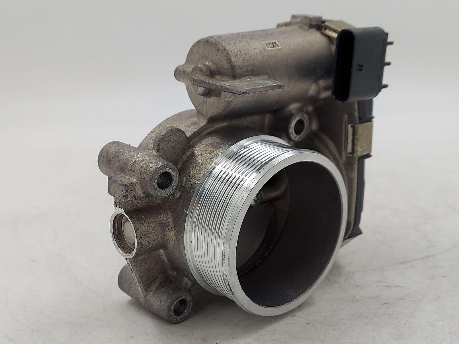 2024 ASTON MARTIN DB12 VOLANTE4.0L LEFT THROTTLE BODY VALVE A1771412000