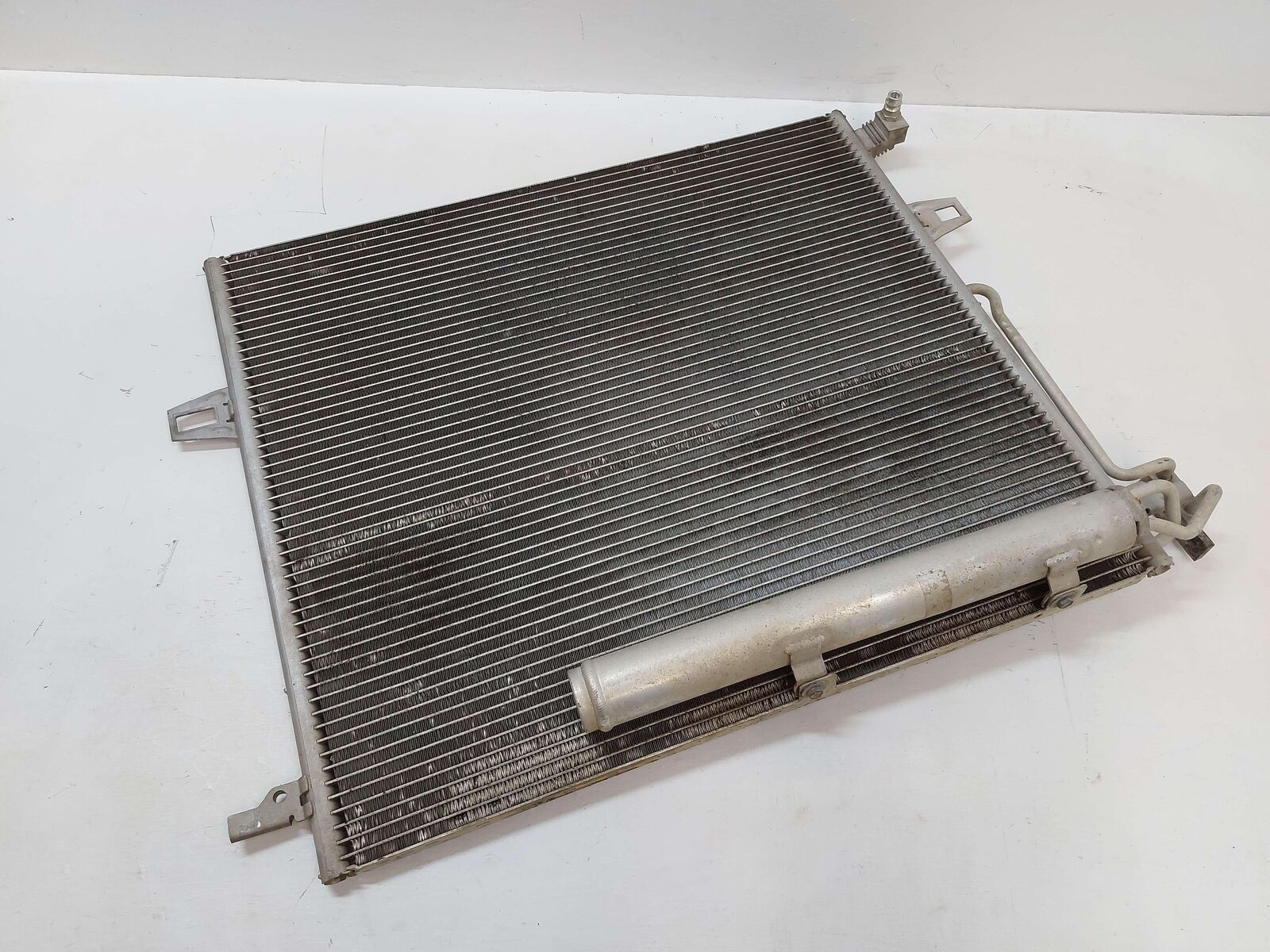 07-12 MERCEDES GL350 X164 A/C AIR CONDITIONING CONDENSER 2515000054 *BENT FINS*