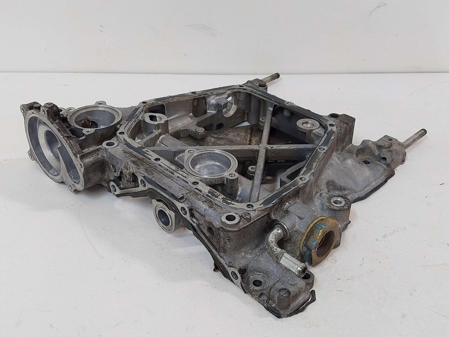 13 Subaru XV Crosstrek Upper Engine Oil Pan AT CVT 20120923