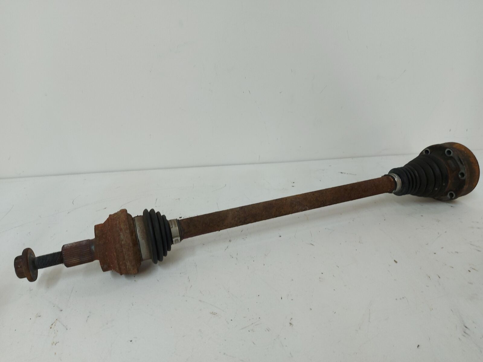 09-12 VW Tiguan Rear RH Right Axle Shaft 5N0501151A