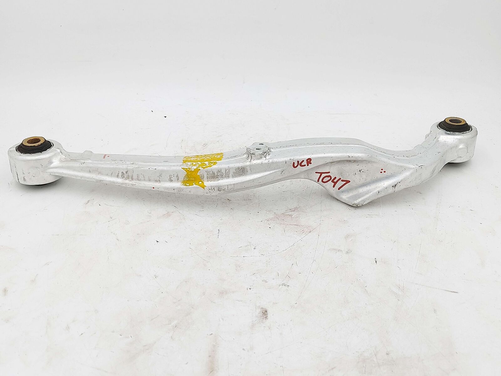 17-22 NISSAN QASHQAI REAR LEFT UPPER CONTROL ARM 55121JD04A