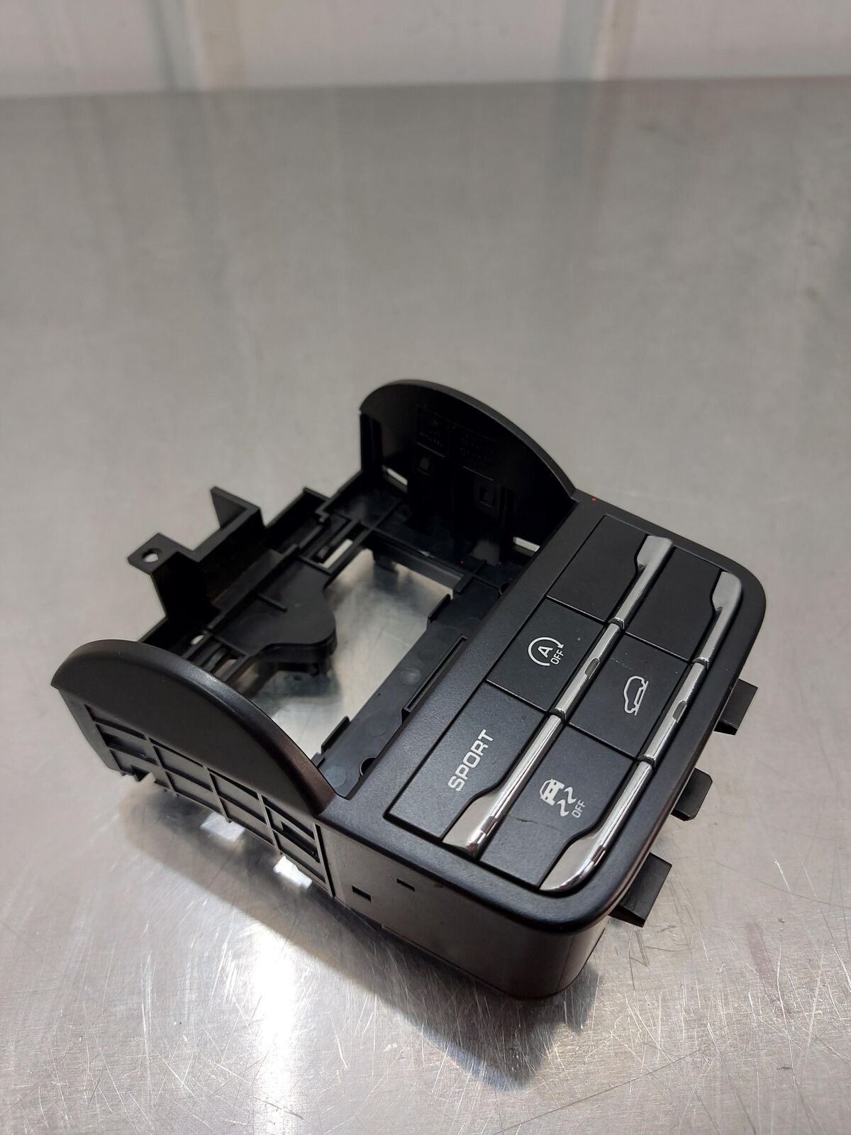 2011 PORSCHE Cayenne 958 Sport Traction Switch 7p5927127cg *button Cracked*