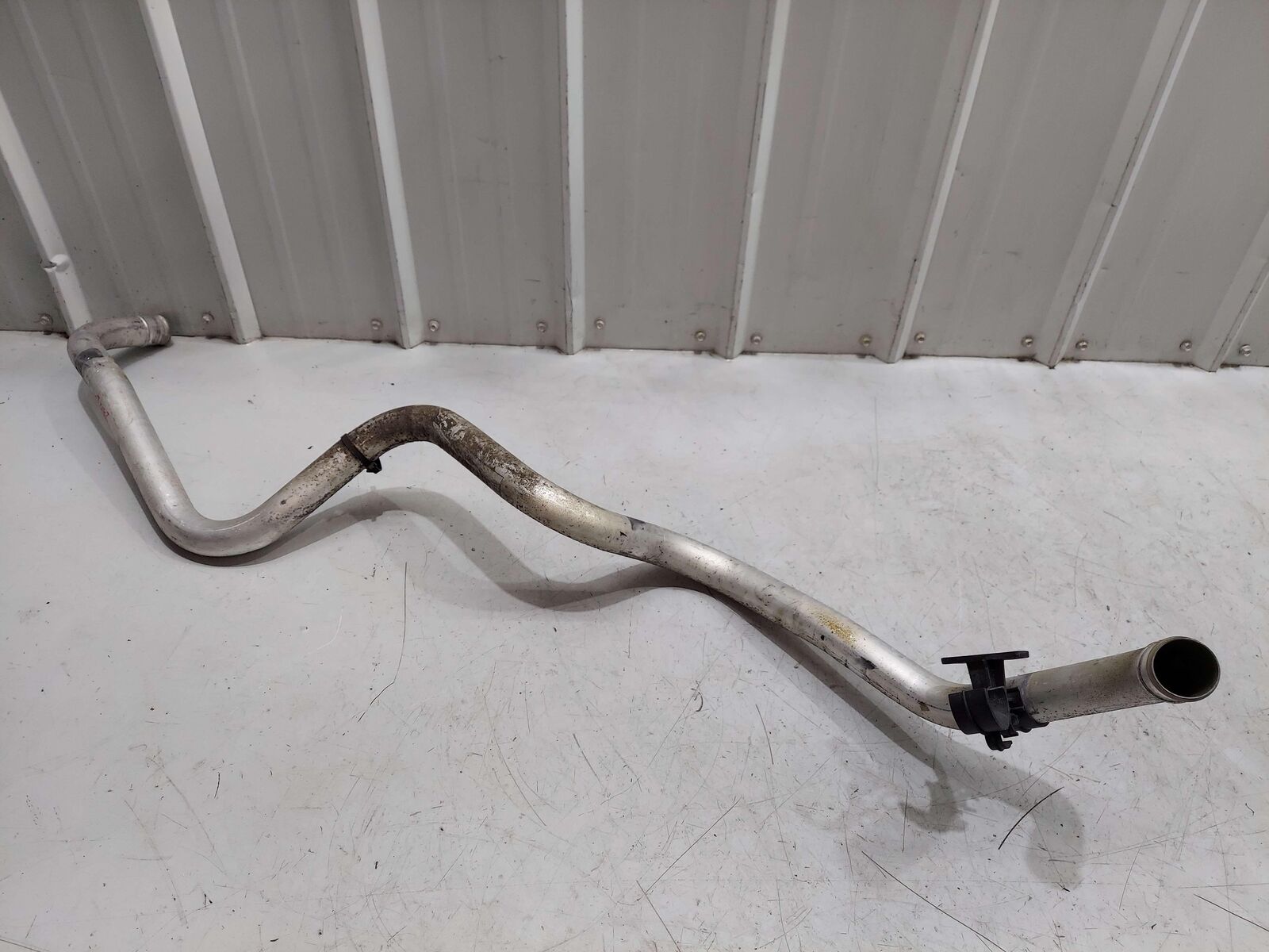 2001 PORSCHE 911 996 CARRERA CABRIOLET REAR HOSE COOLANT PIPES 99610661056