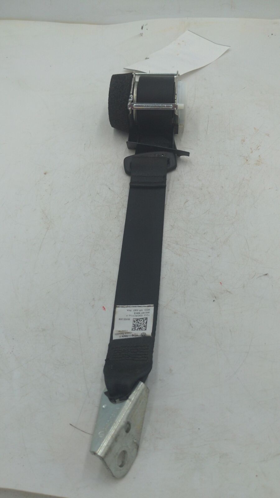 17 VW TIGUAN REAR RH Right Seat Belt Black 5N0857806B