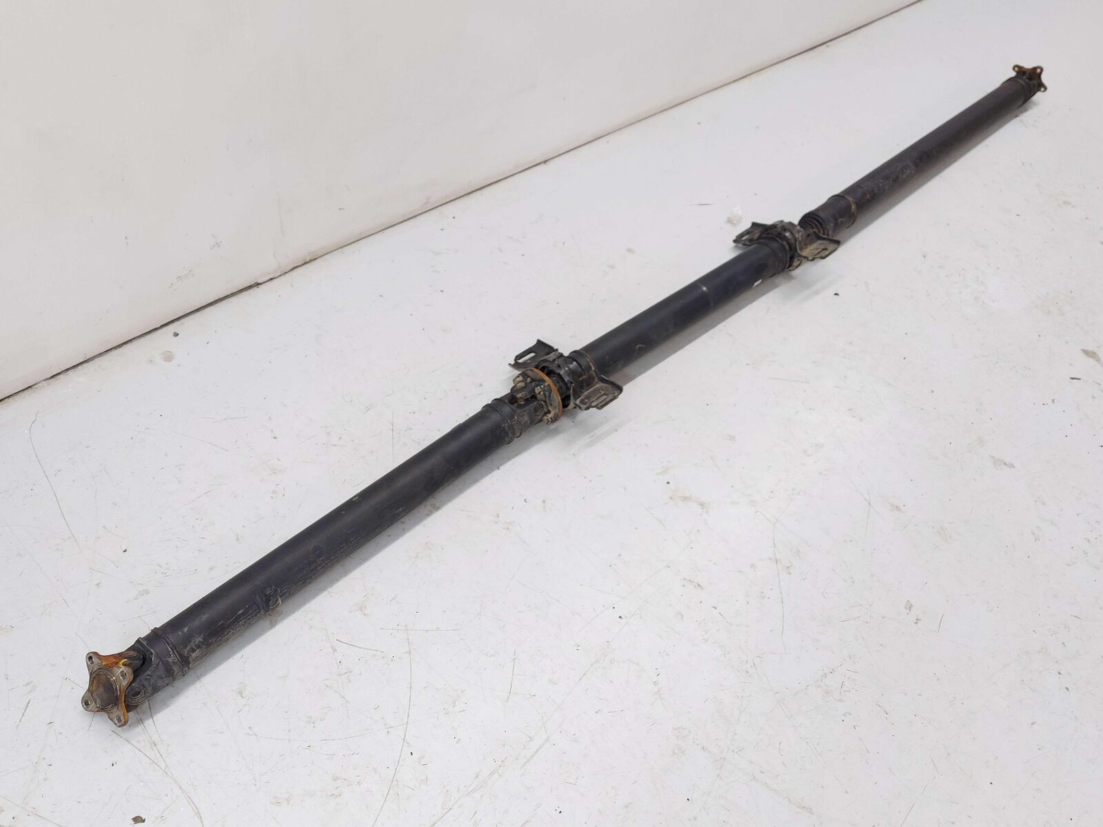 2022 TOYOTA HIGHLANDER REAR DRIVE SHAFT 3 PIECE