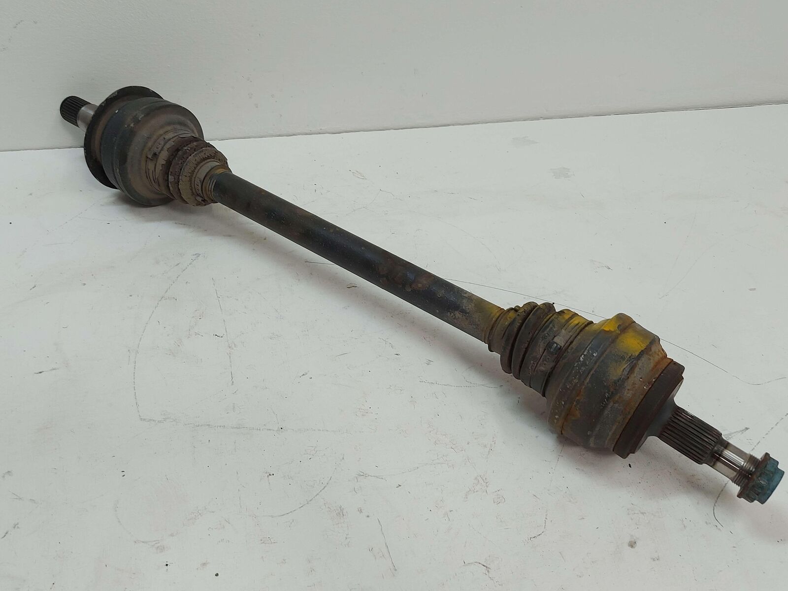 12-18 Mercedes W218 CLS63S AMG REAR LEFT AXLE SHAFT 2123502210