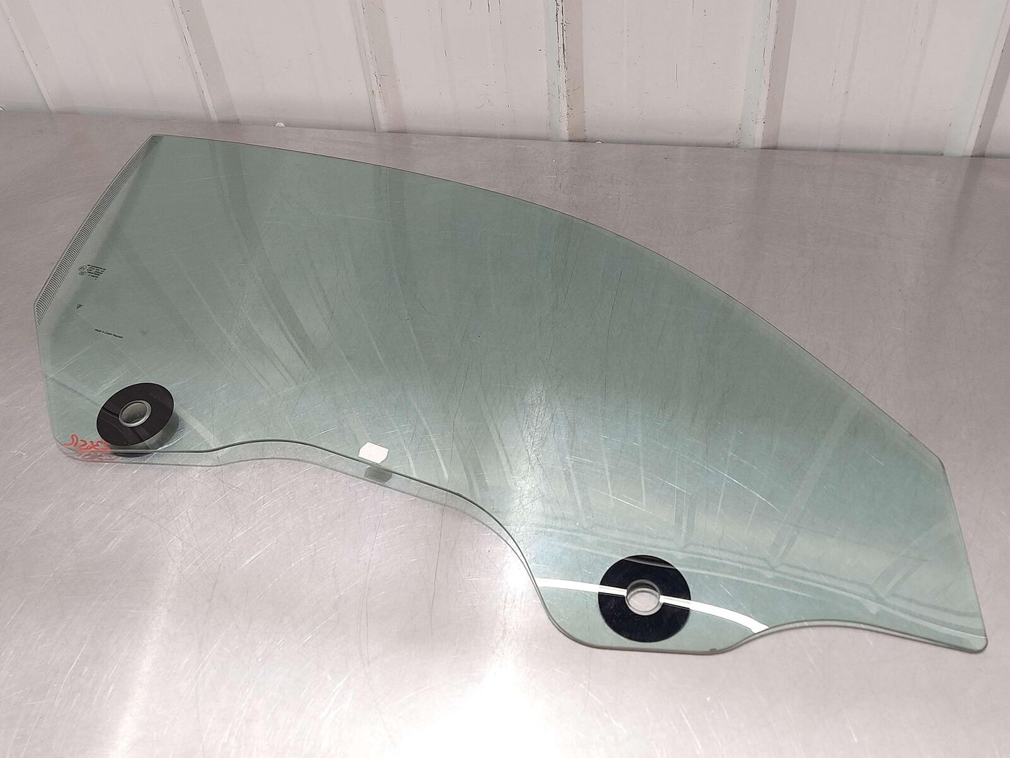 14-19 PORSCHE CAYMAN GT4 981 FRONT RIGHT DOOR GLASS WINDOW 98154251201