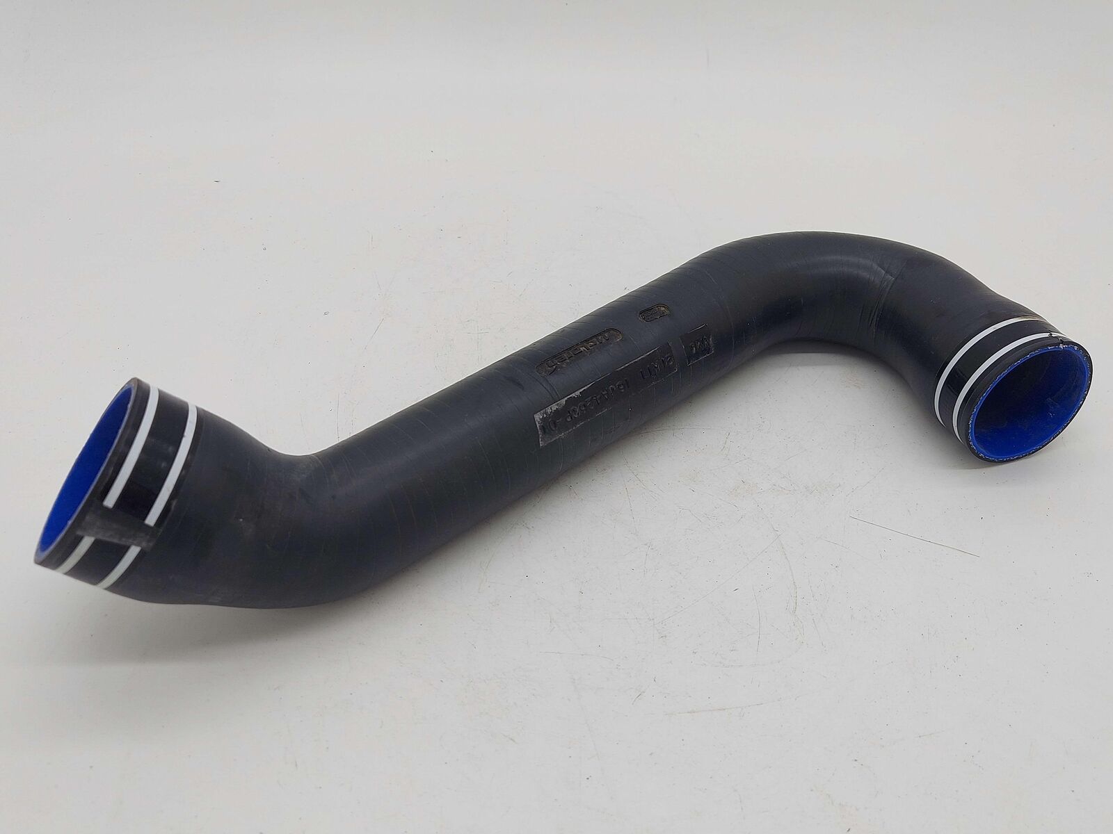 2023 McLaren Artura Hose Intercooler Hose 16JA426CP *small split*