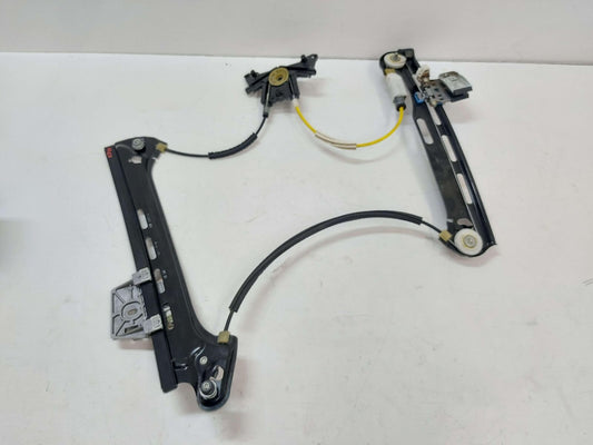 12-18 Mercedes W218 CLS63s AMG REAR RIGHT DOOR WINDOW GLASS REGULATOR 918246100