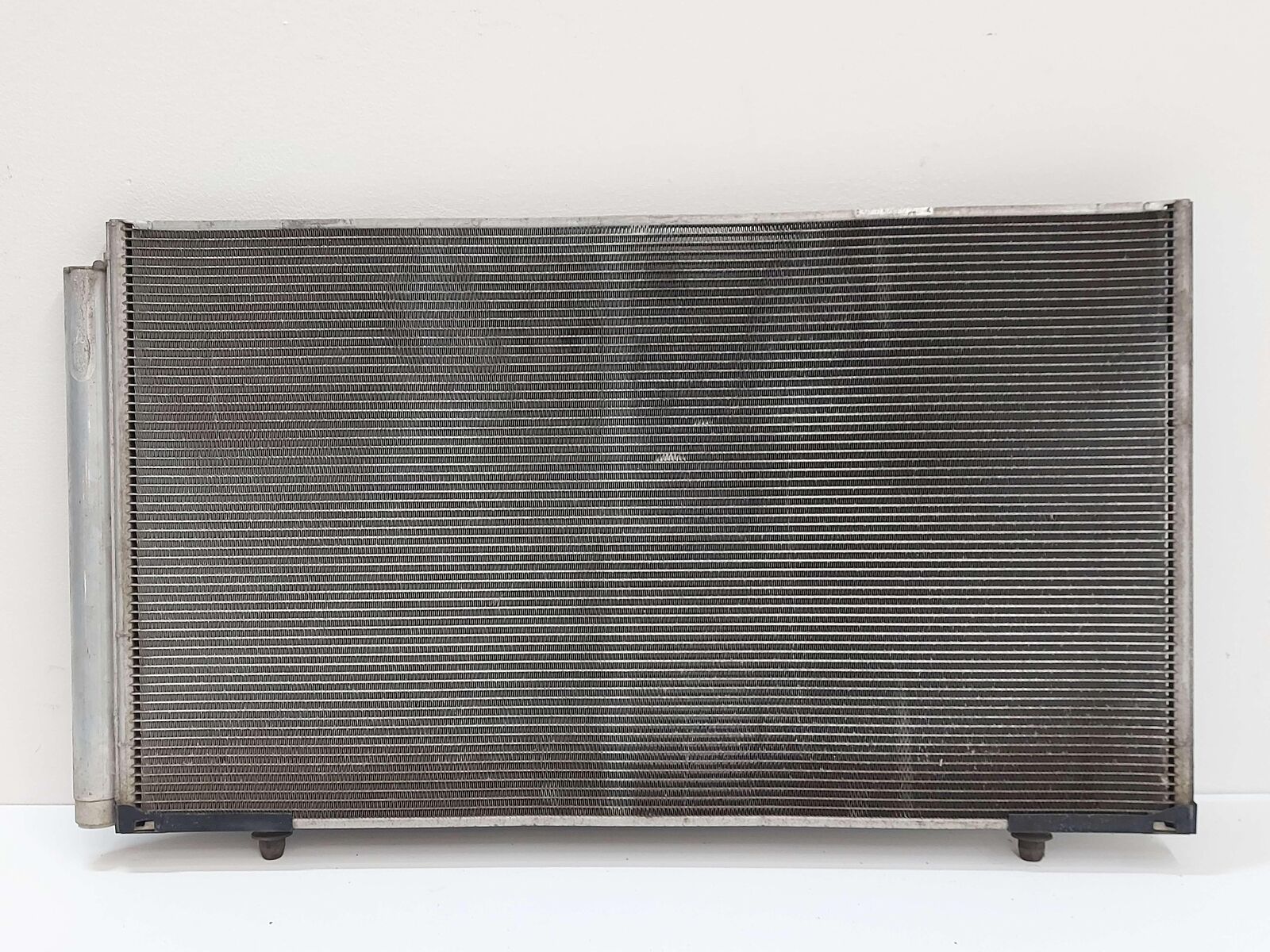 11-16 TOYOTA SIENNA SE AC A/C AIR CONDITIONING CONDENSER 8846008020 *FNIS BENT*