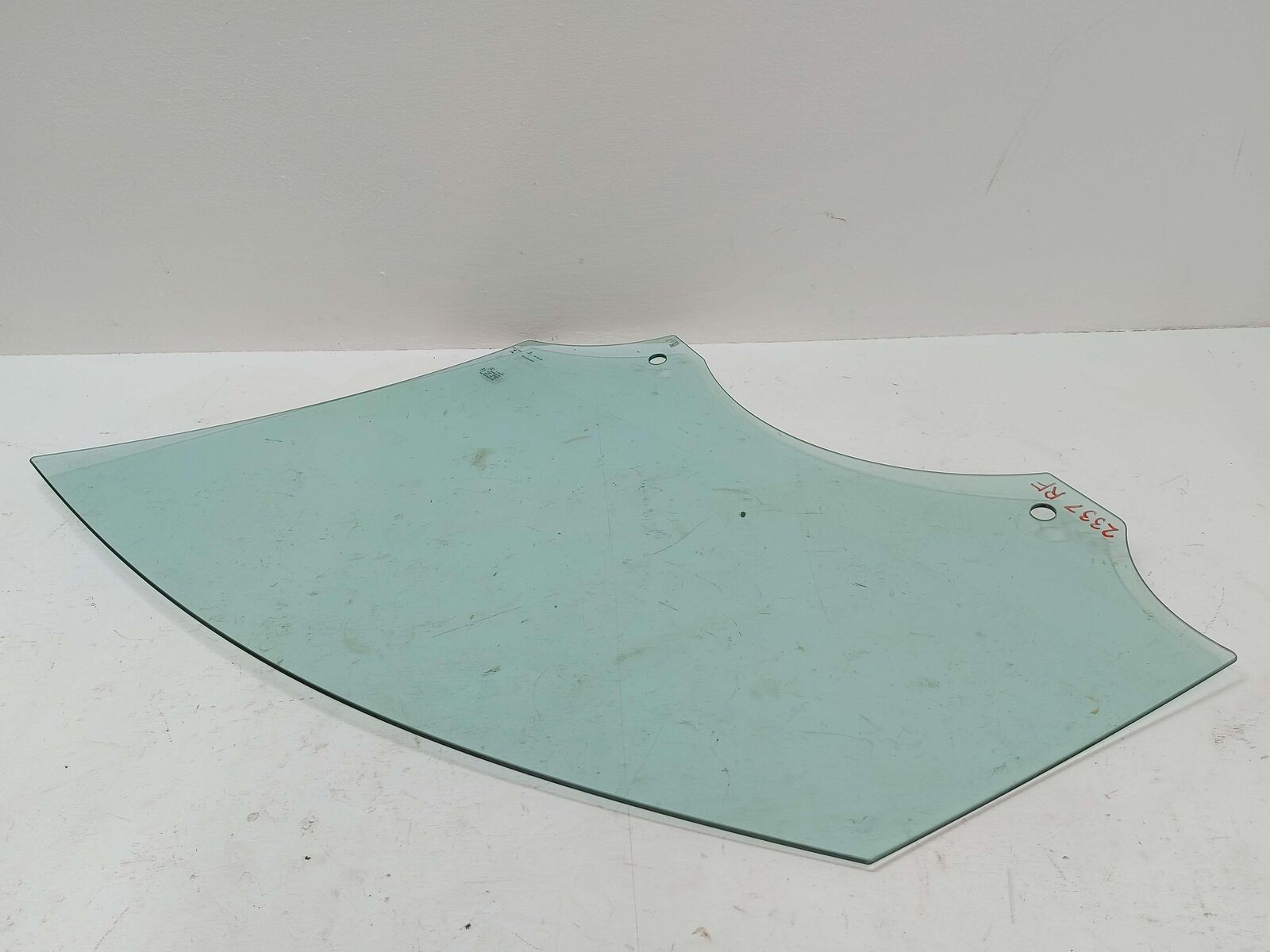 15-19 PORSCHE MACAN S 95B FRONT RIGHT DOOR GLASS WINDOW 95B845202