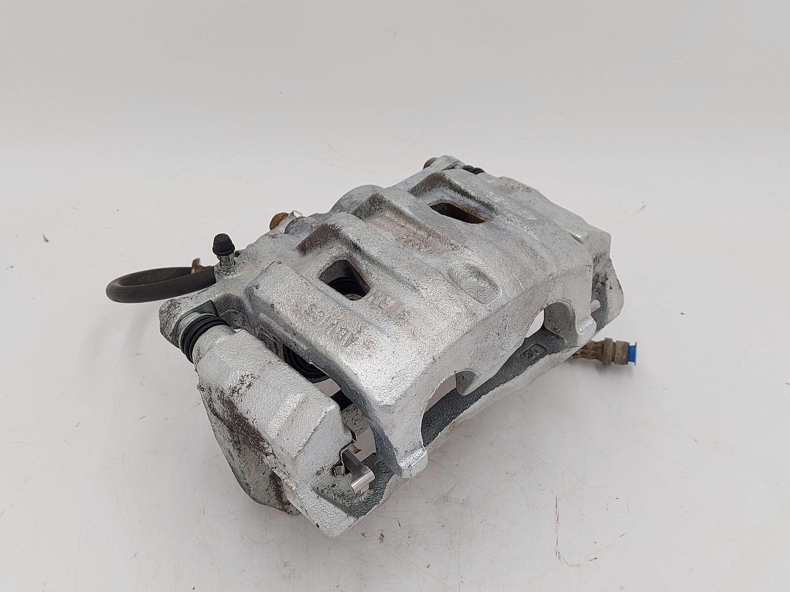 20-23 TOYOTA HIGHLANDER FRONT RIGHT BRAKE CALIPER 477300E070 477300E071