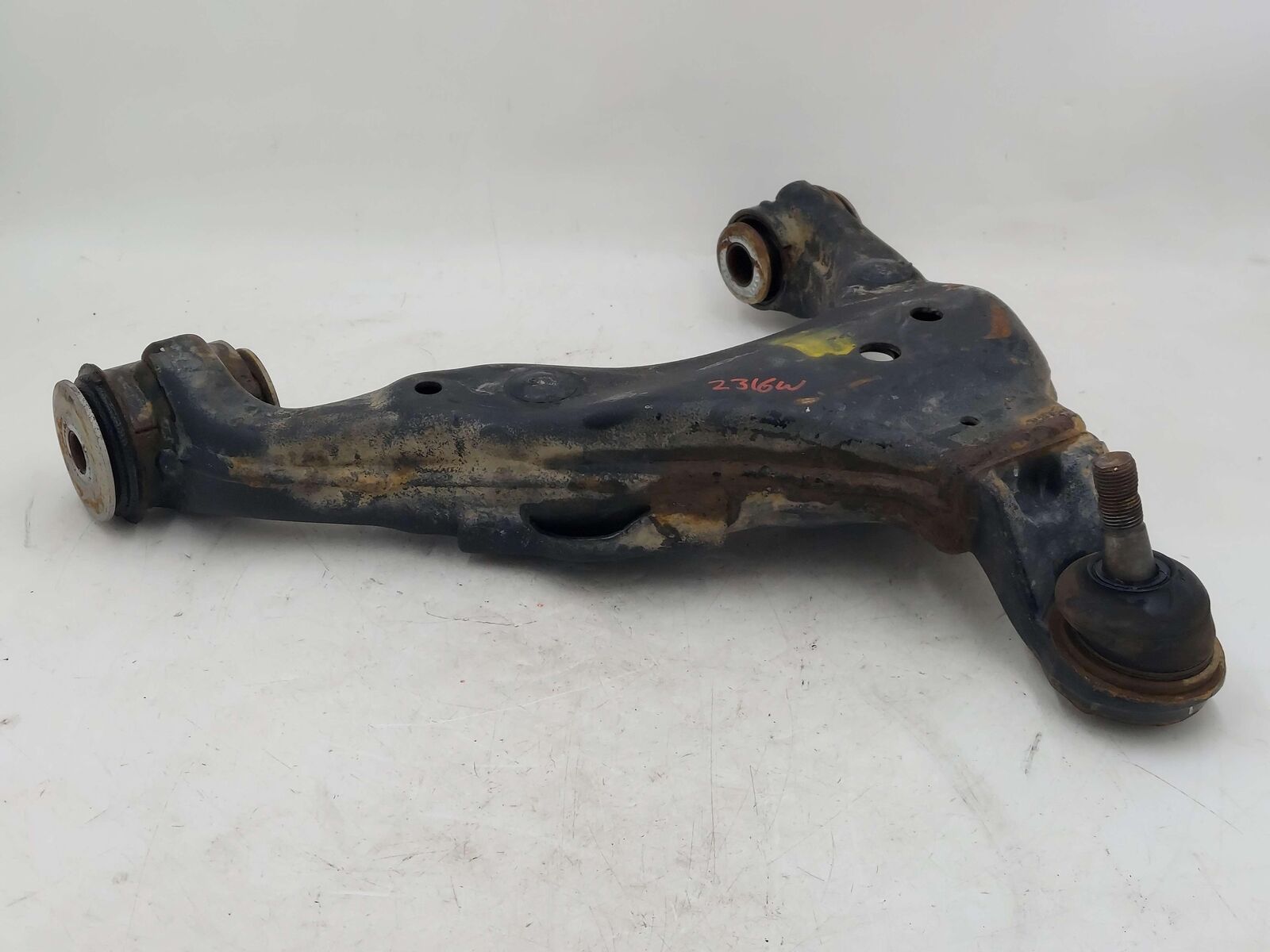 16-23 TOYOTA TACOMA FRONT LEFT LOWER CONTROL ARM 4806904060 OEM