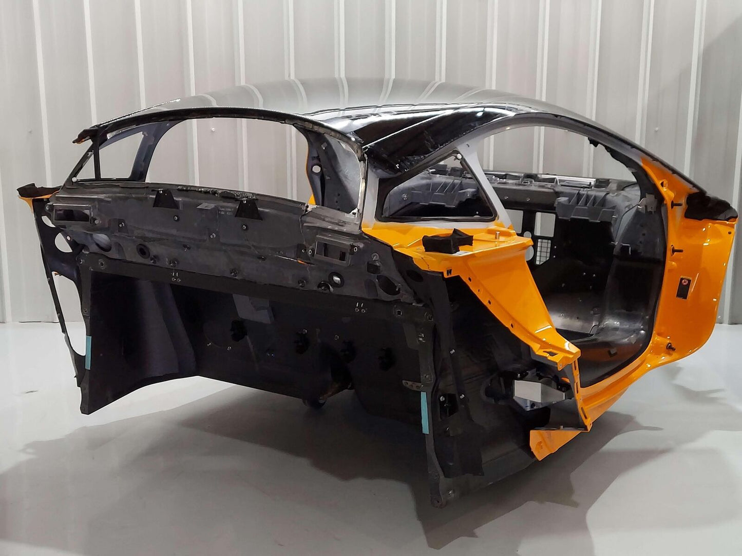 2023 Mclaren Artura Frame Body Shell Cabin Cockpit *needs repairs*