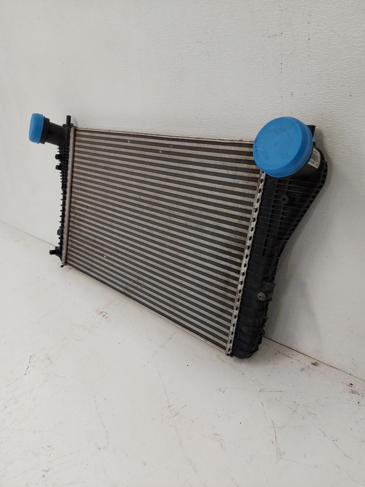 09-18 VW TIGUAN Intercooler 3C0145805R 87K KM'S