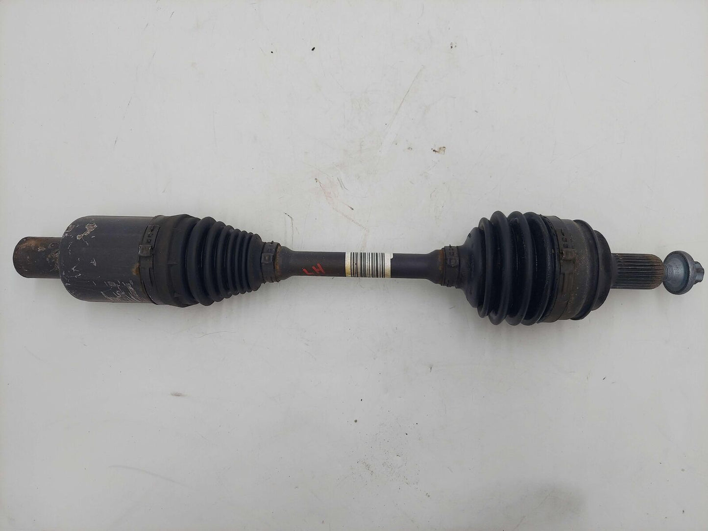 14-18 Mercedes W218 CLS63S AMG FRONT LEFT AXLE SHAFT A2213306300 *GOUGES*