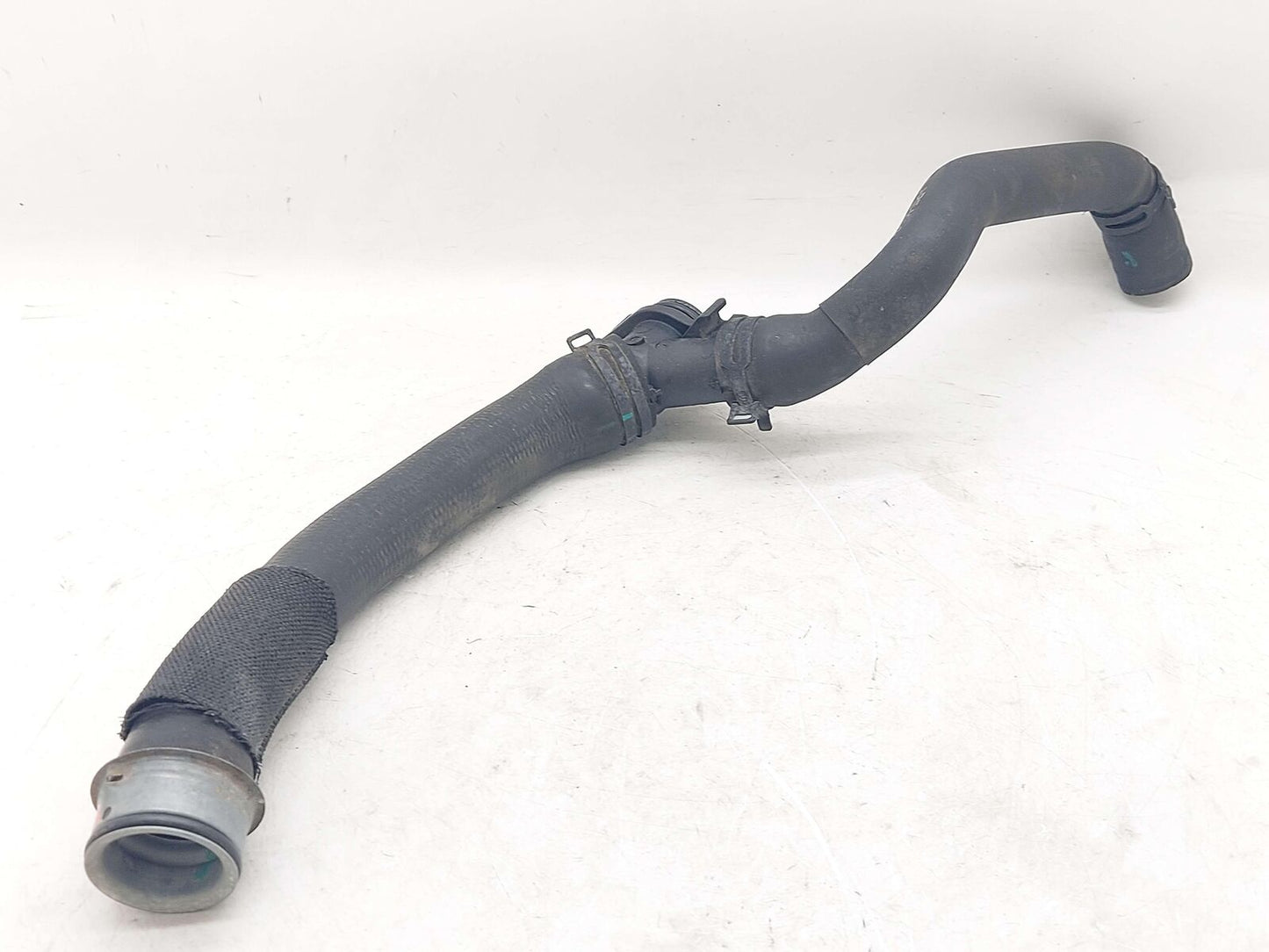 2014 PORSCHE 911 991 GT3 3.8L FRONT LEFT RADIATOR HOSE 99110663501 99110664981