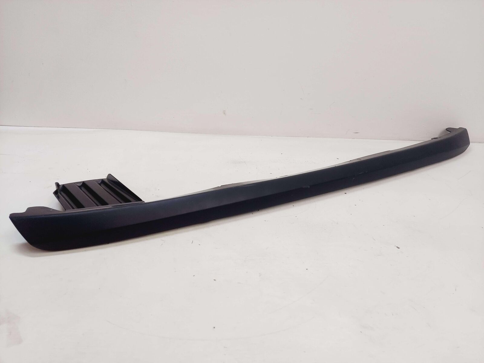 14-19 TOYOTA HIGHLANDER REAR BUMPER LOWER VALANCE TRIM PANEL BLACK TEXTURED