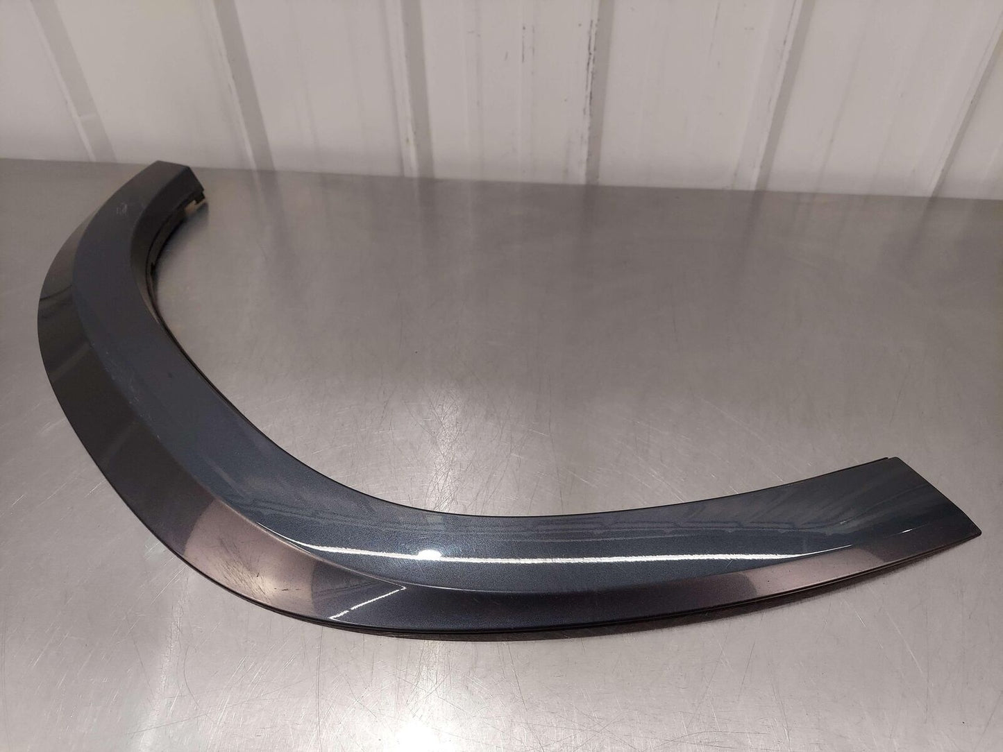 2014 MERCEDES GL350 X166 REAR LEFT WHEEL FENDER FLARE TENORITE GRAY