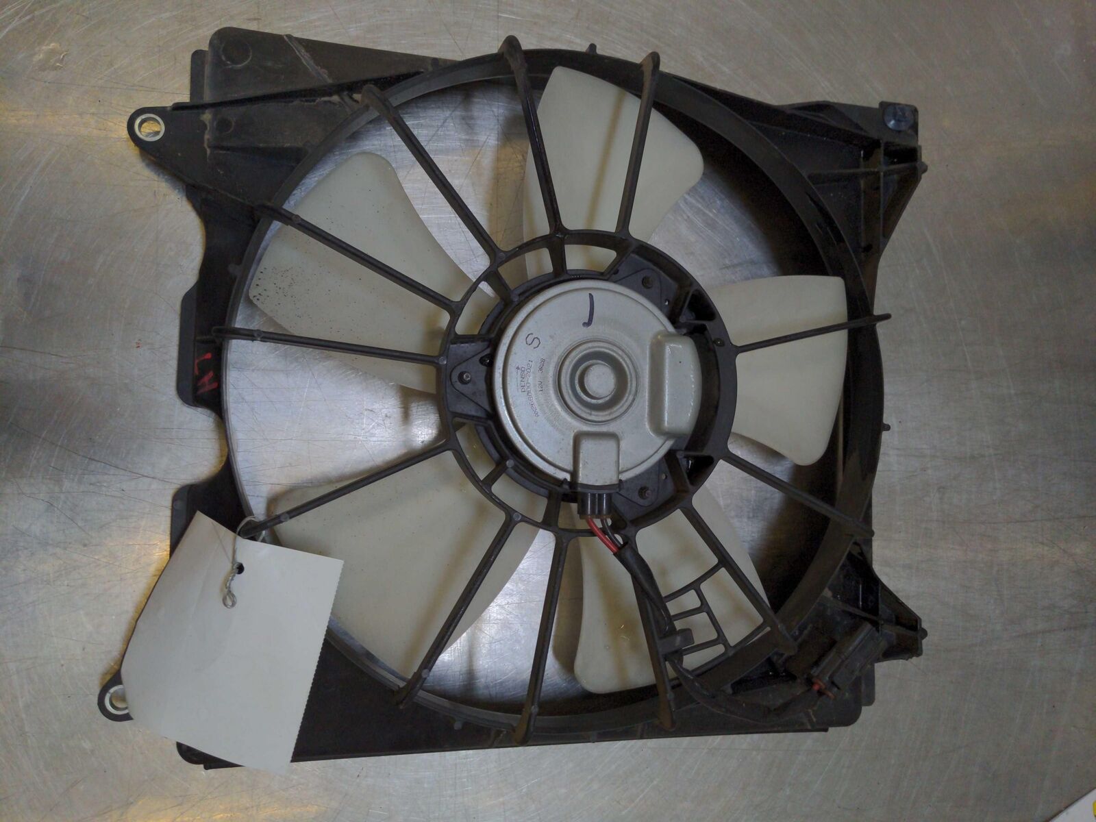 13-17 Honda Accord 2.4L LH Left Denso Electric Cooling Motor Fan Radiator