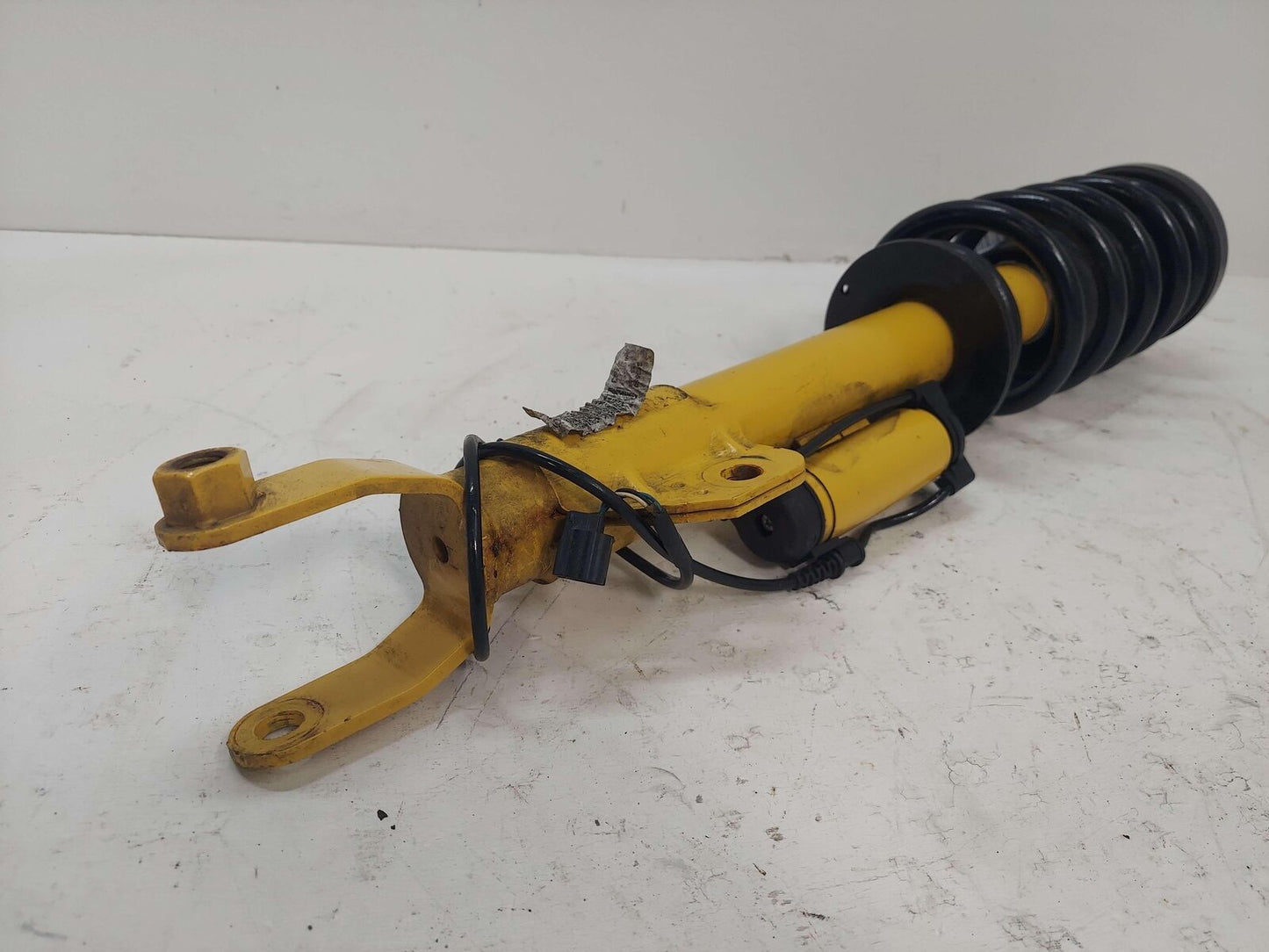 15-23 DODGE CHALLENGER SRT HELLCAT FRONT LEFT STRUT 6.2L BILSTEIN RWD 4K MILES!