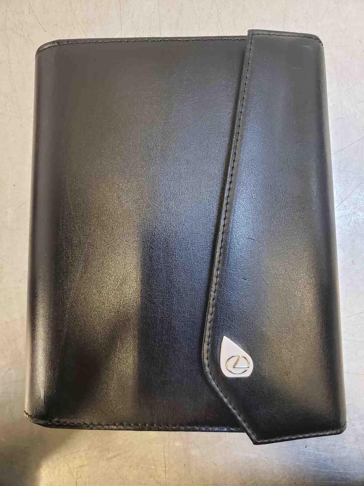 14 LEXUS IS350 Owners Manual With Leather Case *Gouged*