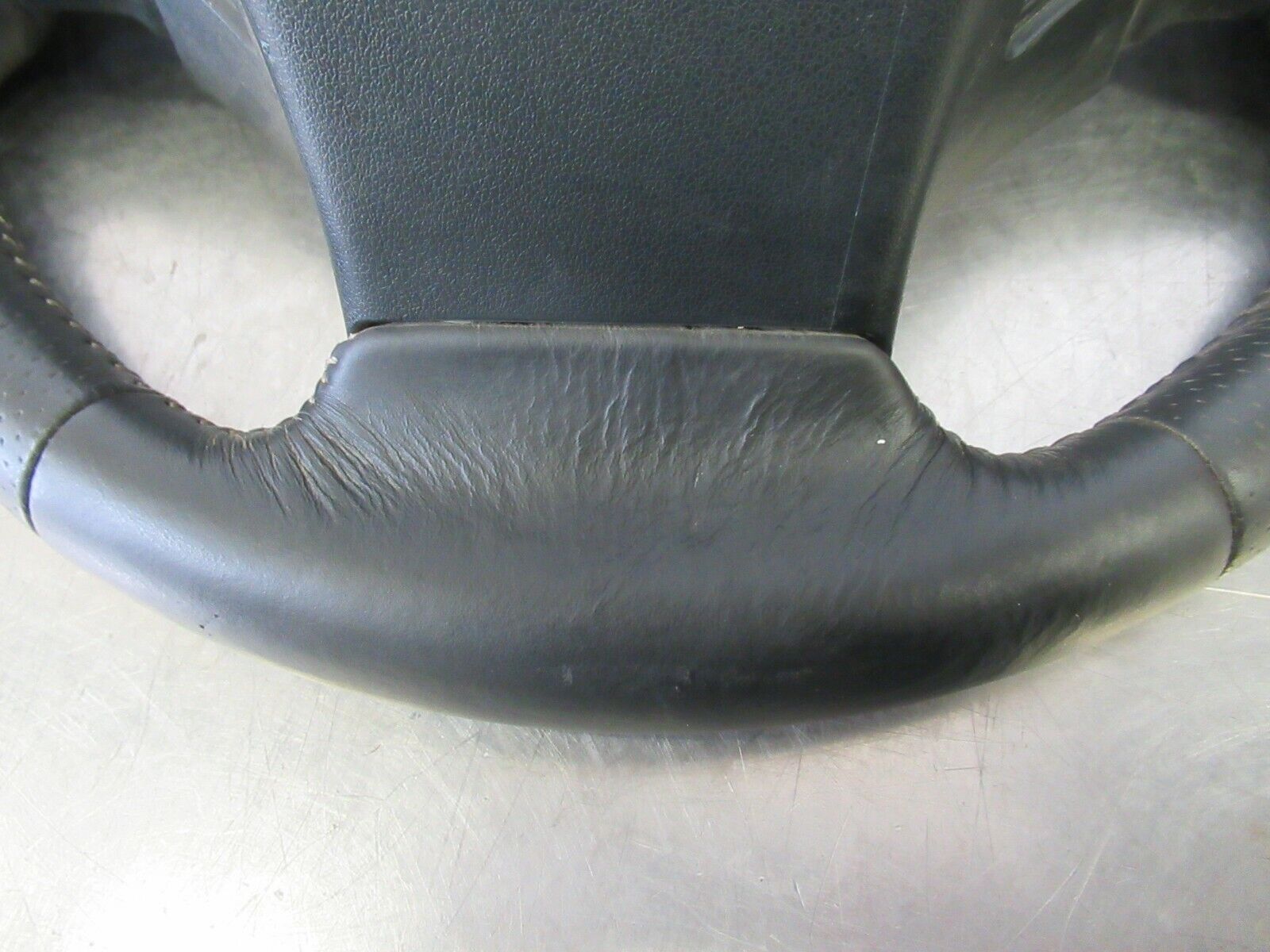 P100 2015 LEXUS IS250 BLACK LEATHER STEERING WHEEL