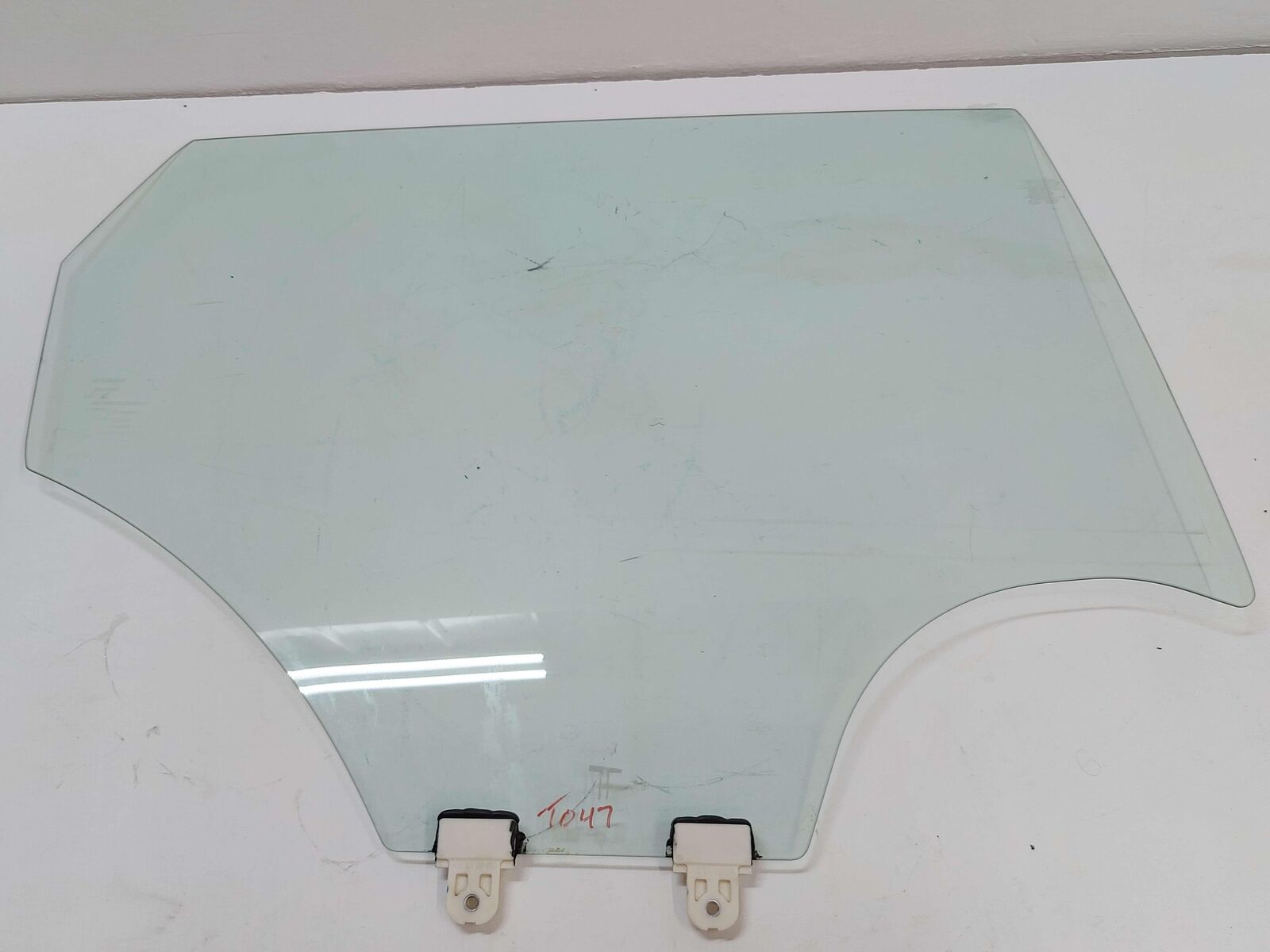 17-22 NISSAN QASHQAI REAR RIGHT DOOR WINDOW GLASS 823006MA0A