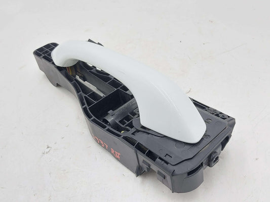 15-19 PORSCHE MACAN S 95B FRONT RIGHT DOOR HANDLE KEYLESS ENTRY PURE WHITE LC9A